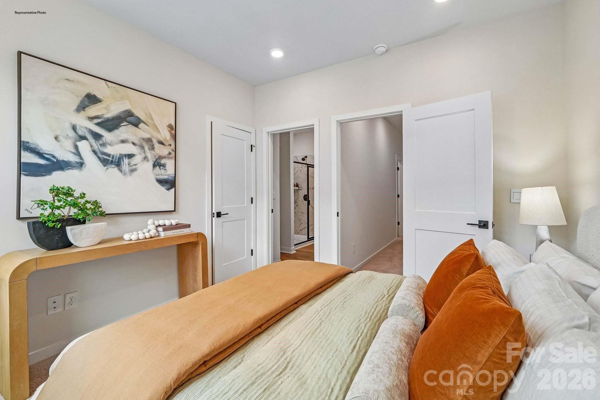 Townhouse at 825 Hammers Lane, Charlotte, photo 18 of 28