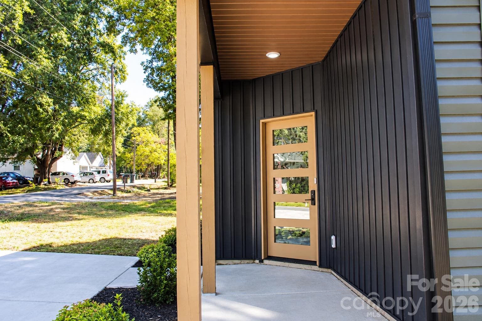 Single Family Residence at 263 Bellhaven Place NW, Concord, photo 4 of 44