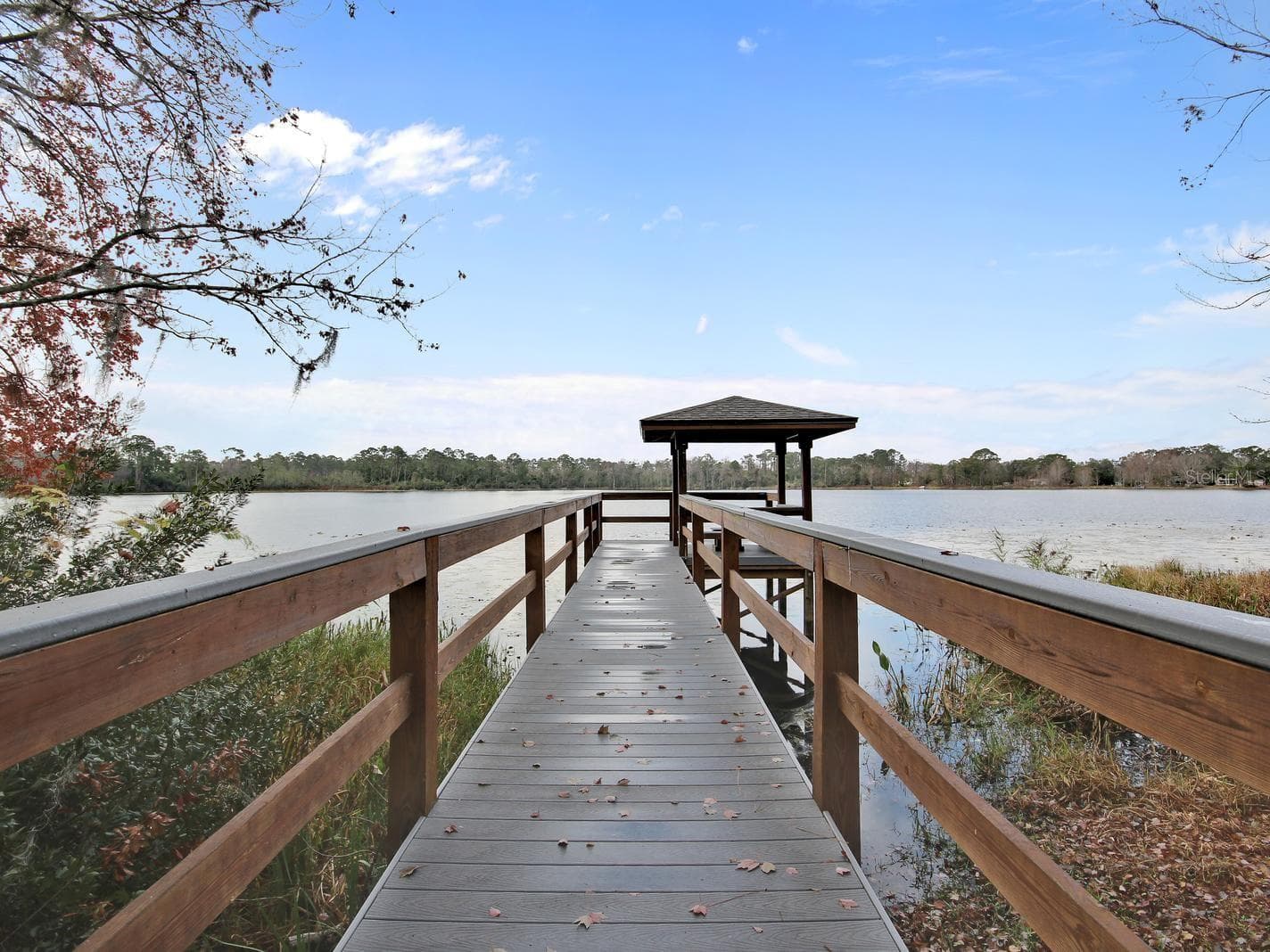 The Community private walk-out dock and pier on LAKE ROUSE. - 2550 N ALAFAYA TRL #6303, ORLANDO