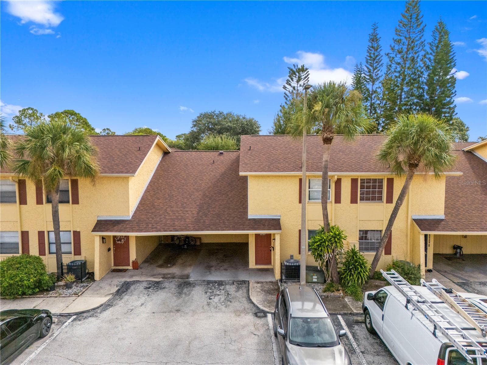 Condominium at 7609 LA MESITA CT, TAMPA, photo 4 of 45
