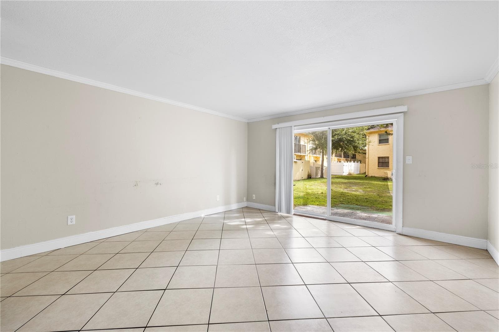 Condominium at 7609 LA MESITA CT, TAMPA, photo 7 of 45