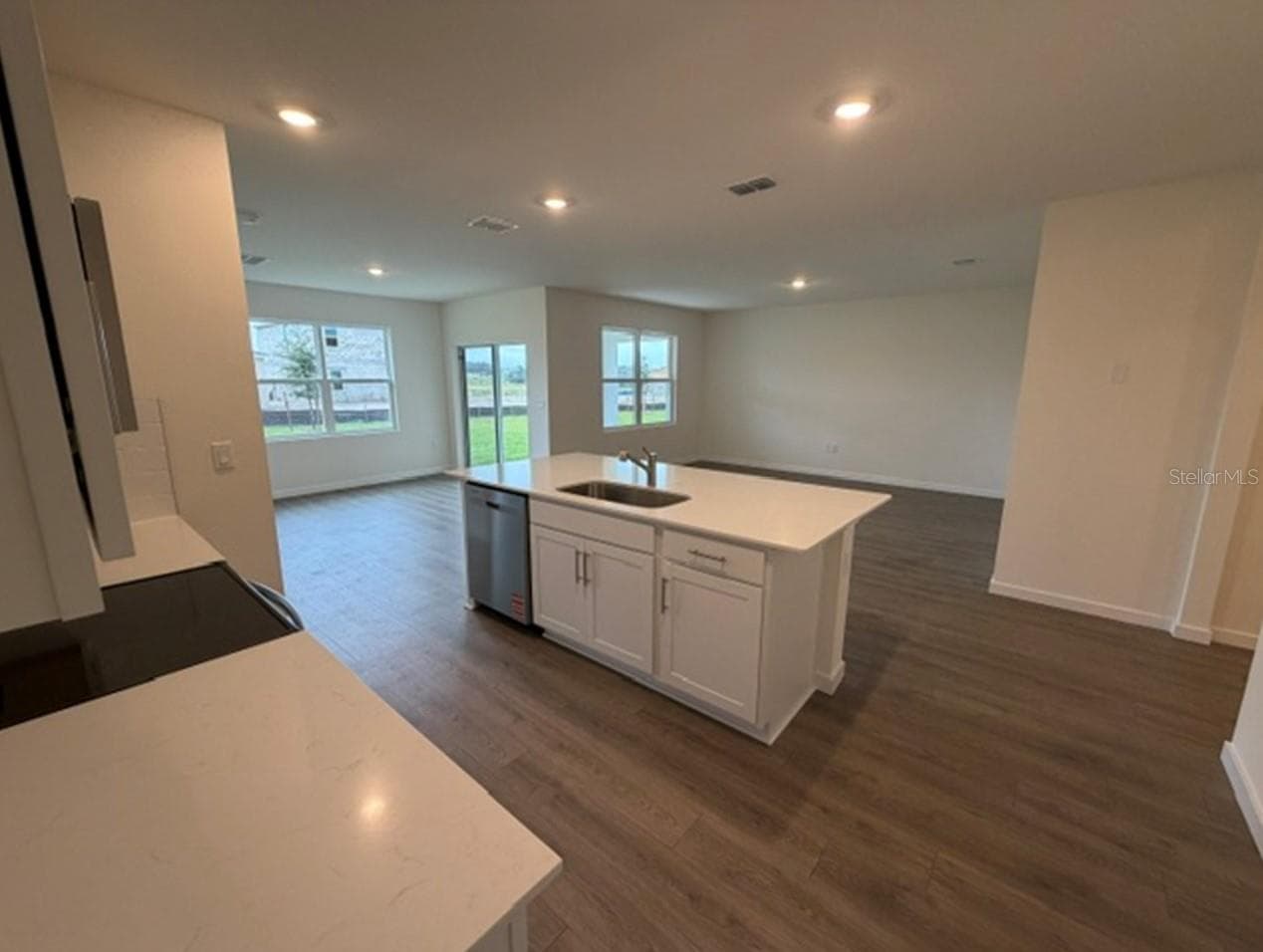 Single Family Residence at 4922 MARSHELDER ST, APOPKA, photo 3 of 23
