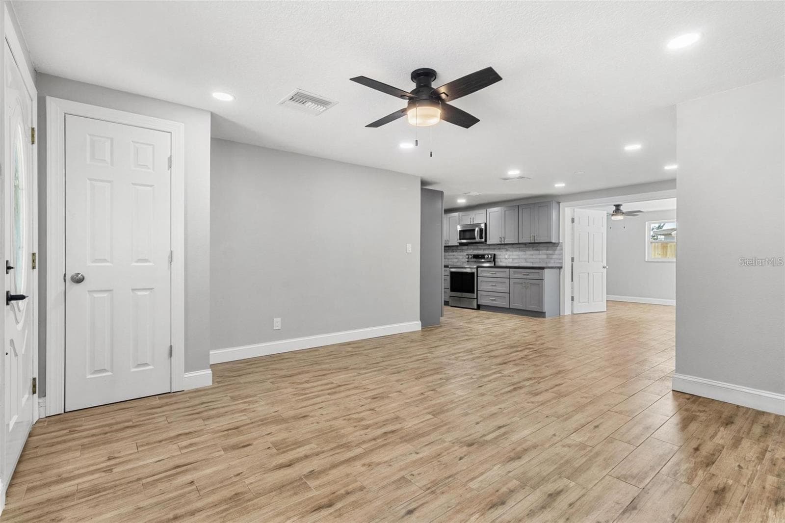 Single Family Residence at 8648 78TH PL, SEMINOLE, photo 5 of 28