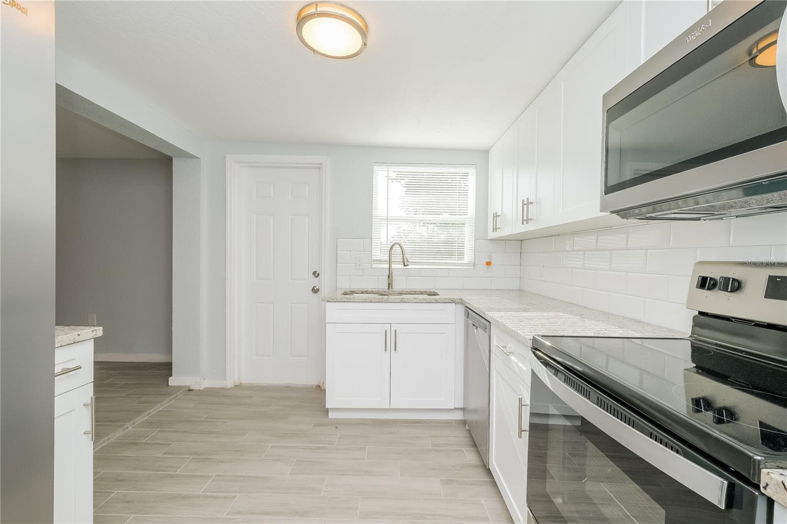 Single Family Residence at 5340 BAROQUE DR, HOLIDAY, photo 5 of 15