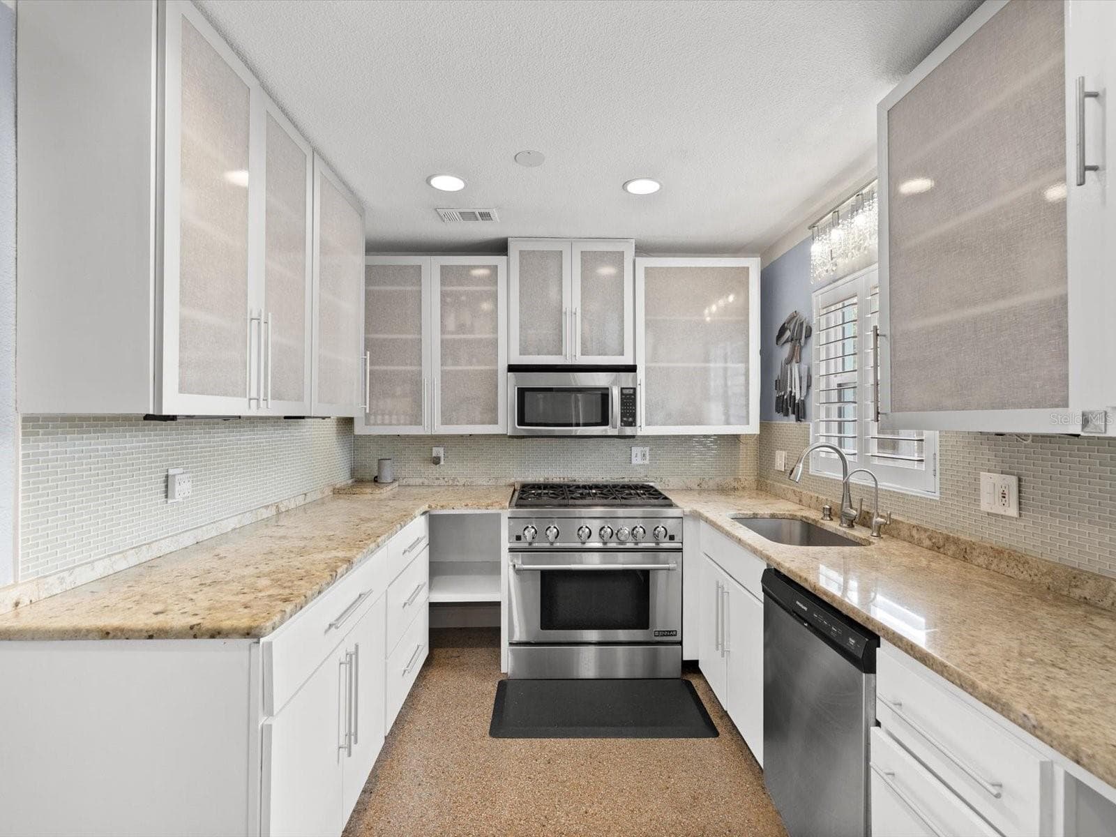 Single Family Residence at 2375 81ST ST N, ST PETERSBURG, photo 5 of 52