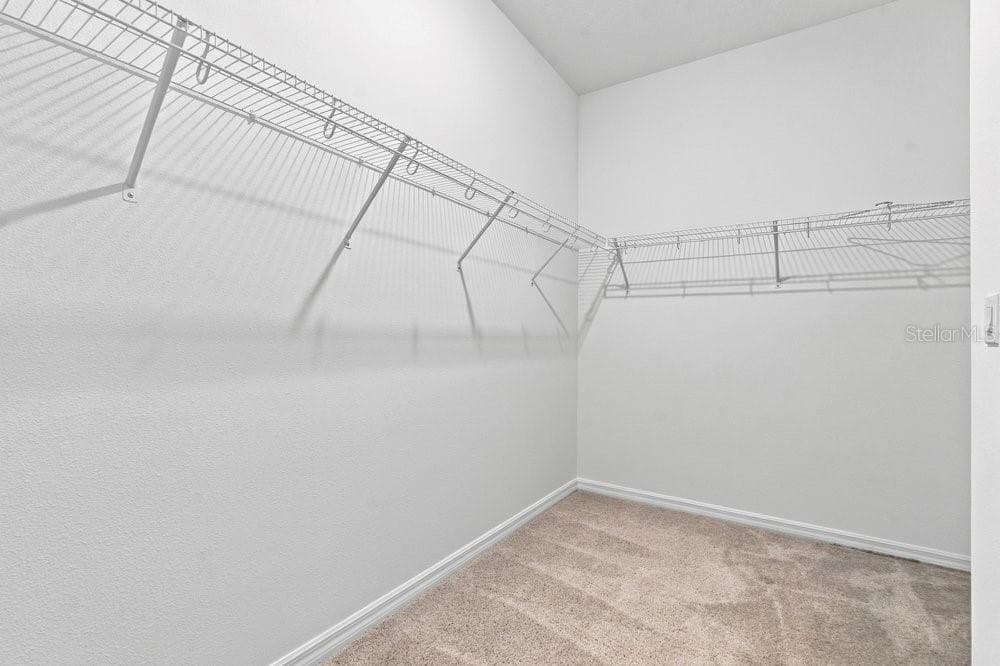 Massive Owners' Closet - 2378 GOLD DUST DR, MINNEOLA