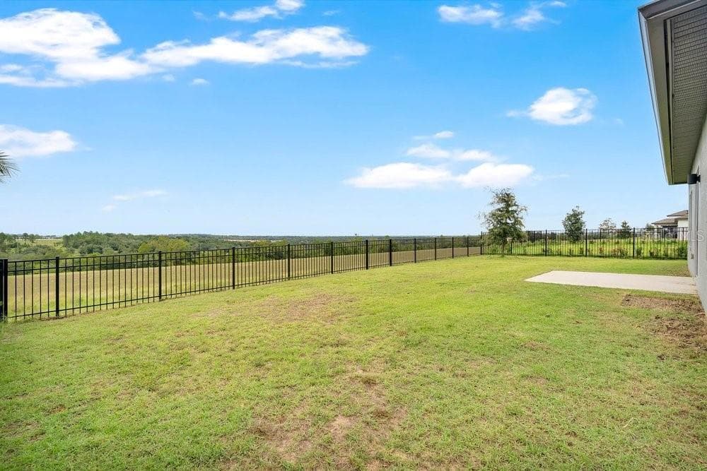 Amazing Views of the rolling hills - 2378 GOLD DUST DR, MINNEOLA
