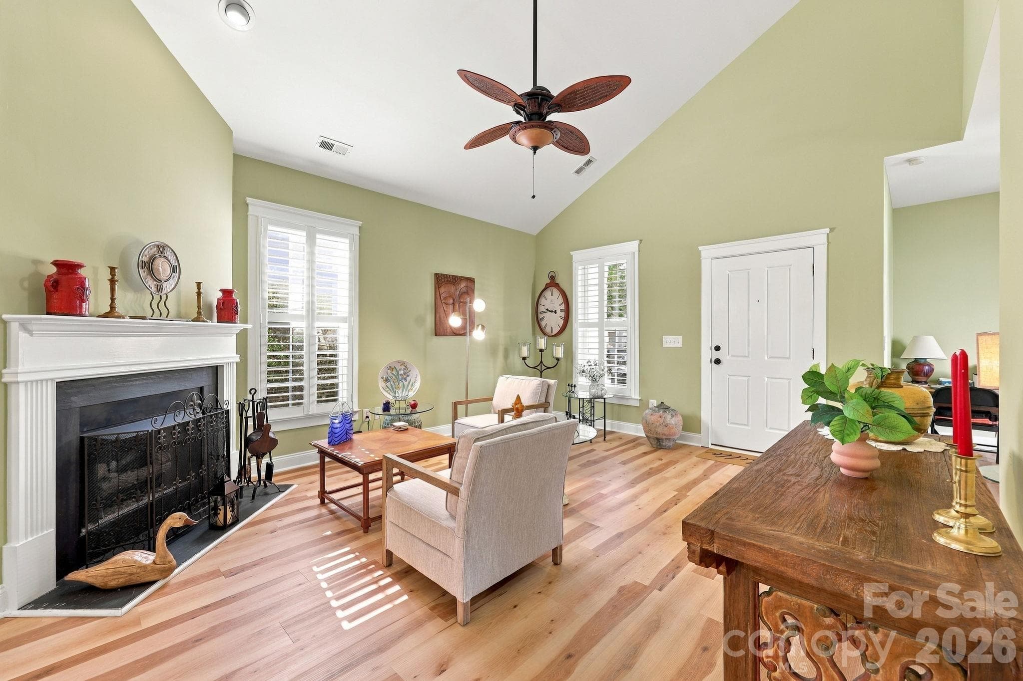 Single Family Residence at 334 Center Drive, Davidson, photo 7 of 35