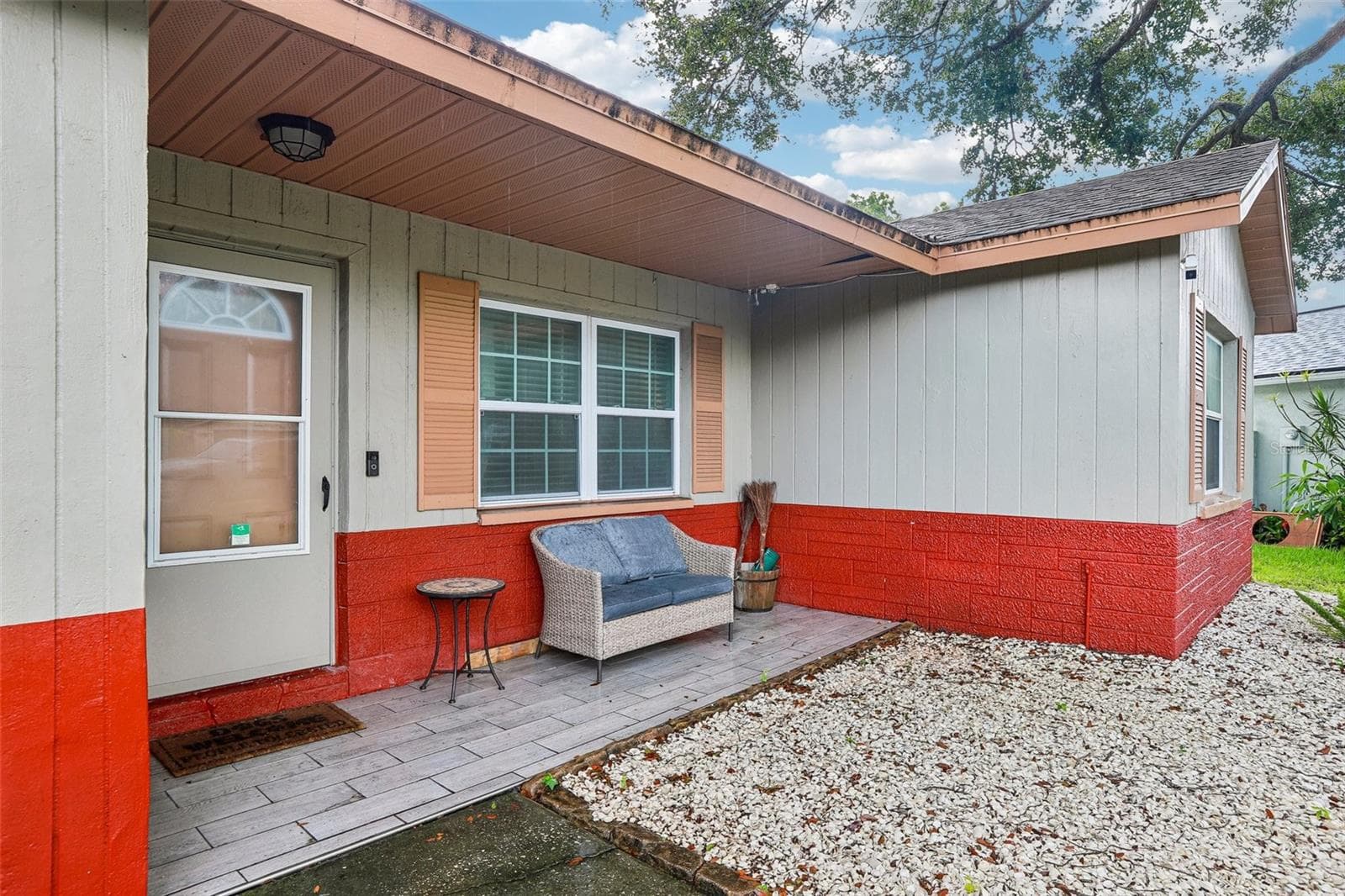 Single Family Residence at 2310 LISTON CIR, PALM HARBOR, photo 2 of 24