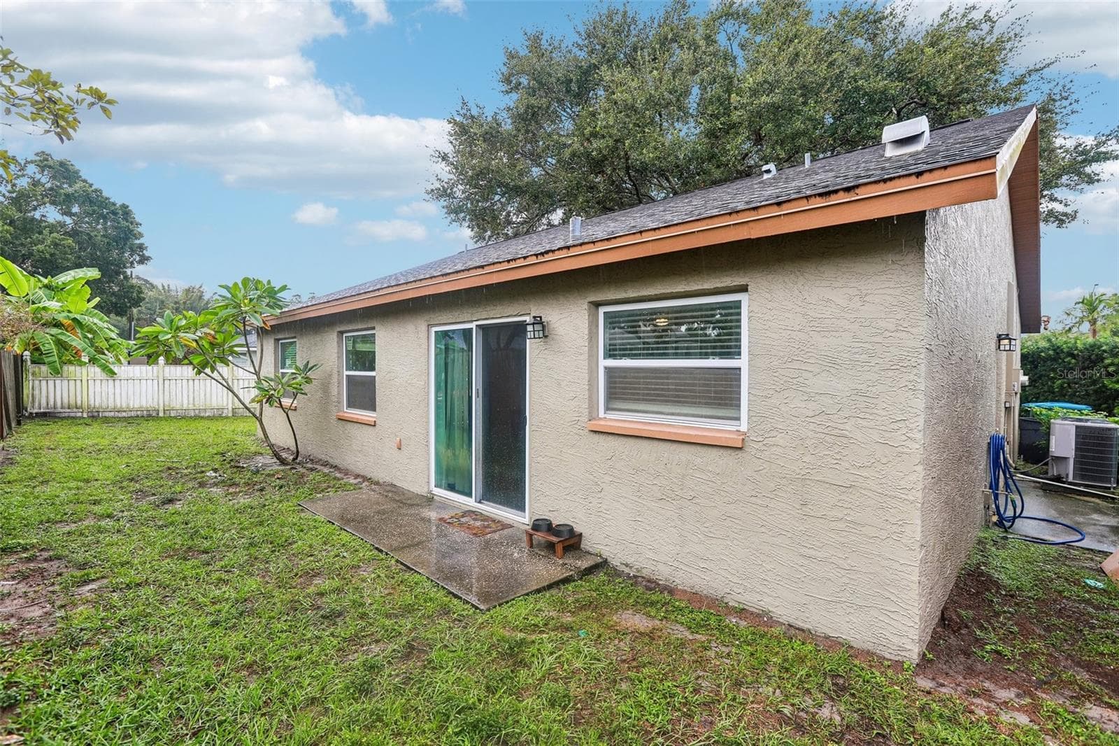 Single Family Residence at 2310 LISTON CIR, PALM HARBOR, photo 17 of 24