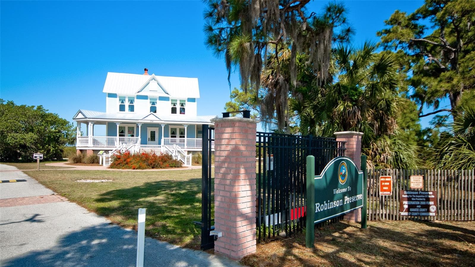 Entrance to nearby Robinsons Preserve - 7110 11TH AVE W, BRADENTON