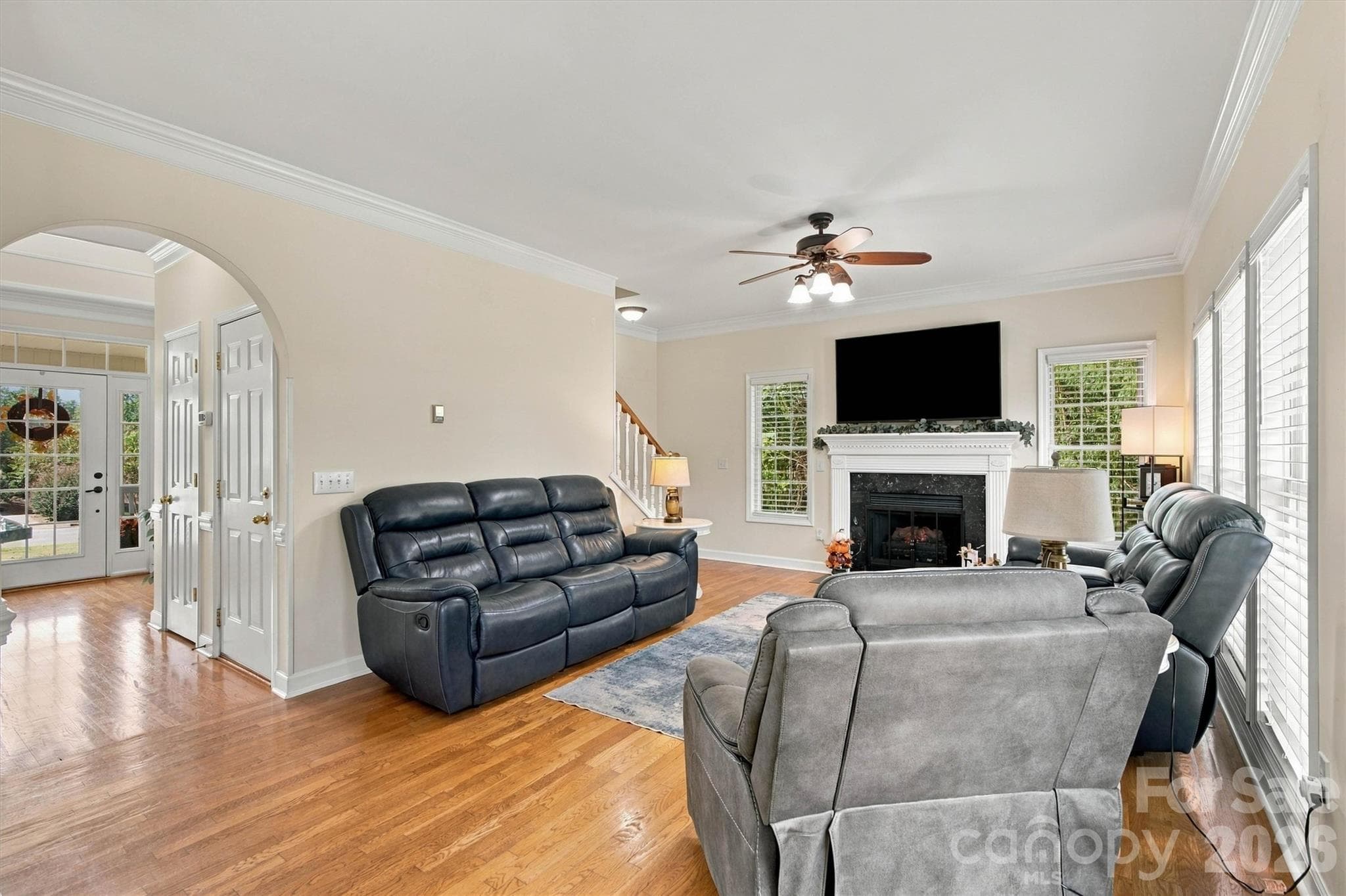 Single Family Residence at 4858 Elmhurst Drive NE, Hickory, photo 9 of 46