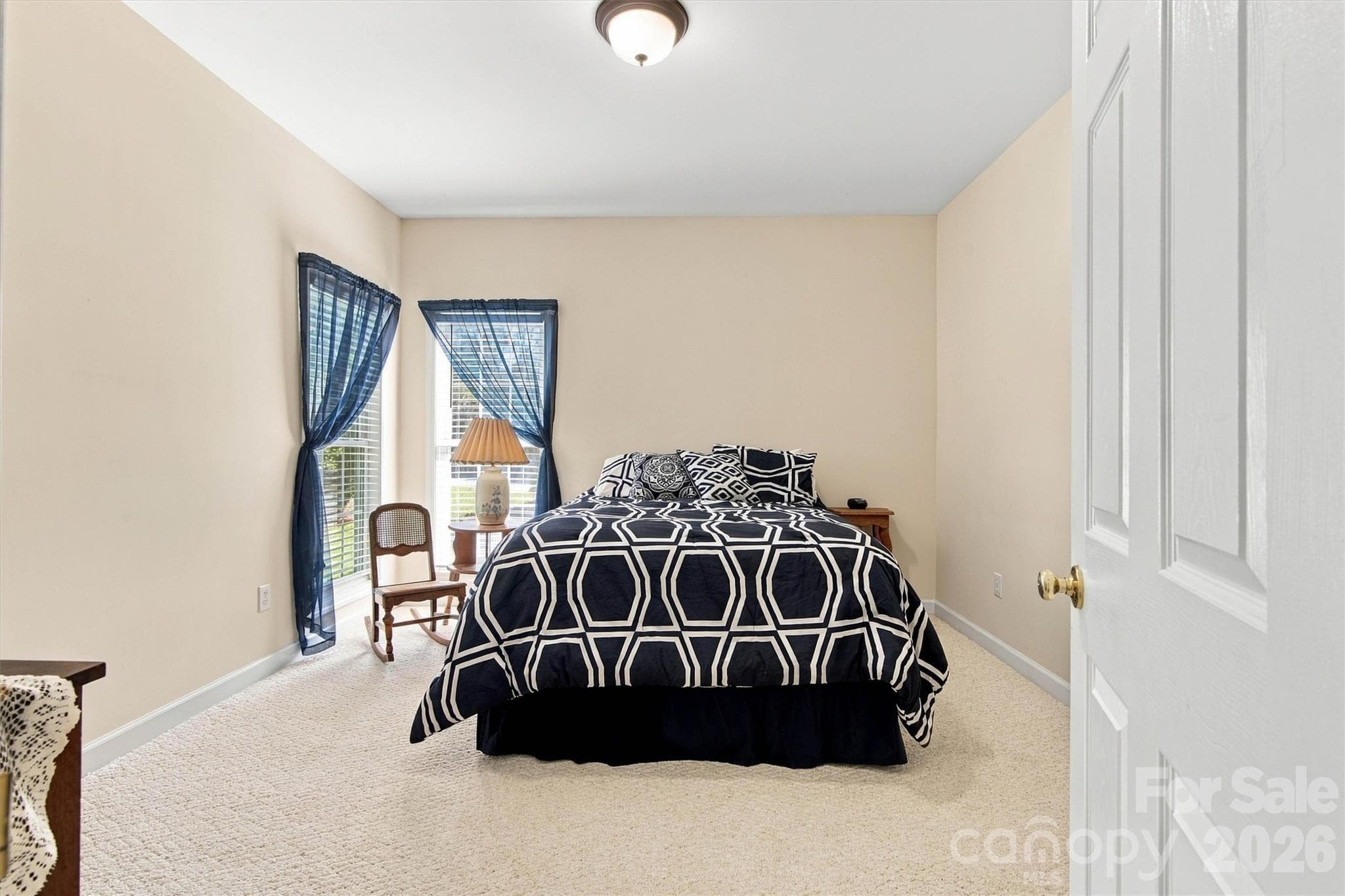 Single Family Residence at 4858 Elmhurst Drive NE, Hickory, photo 23 of 46