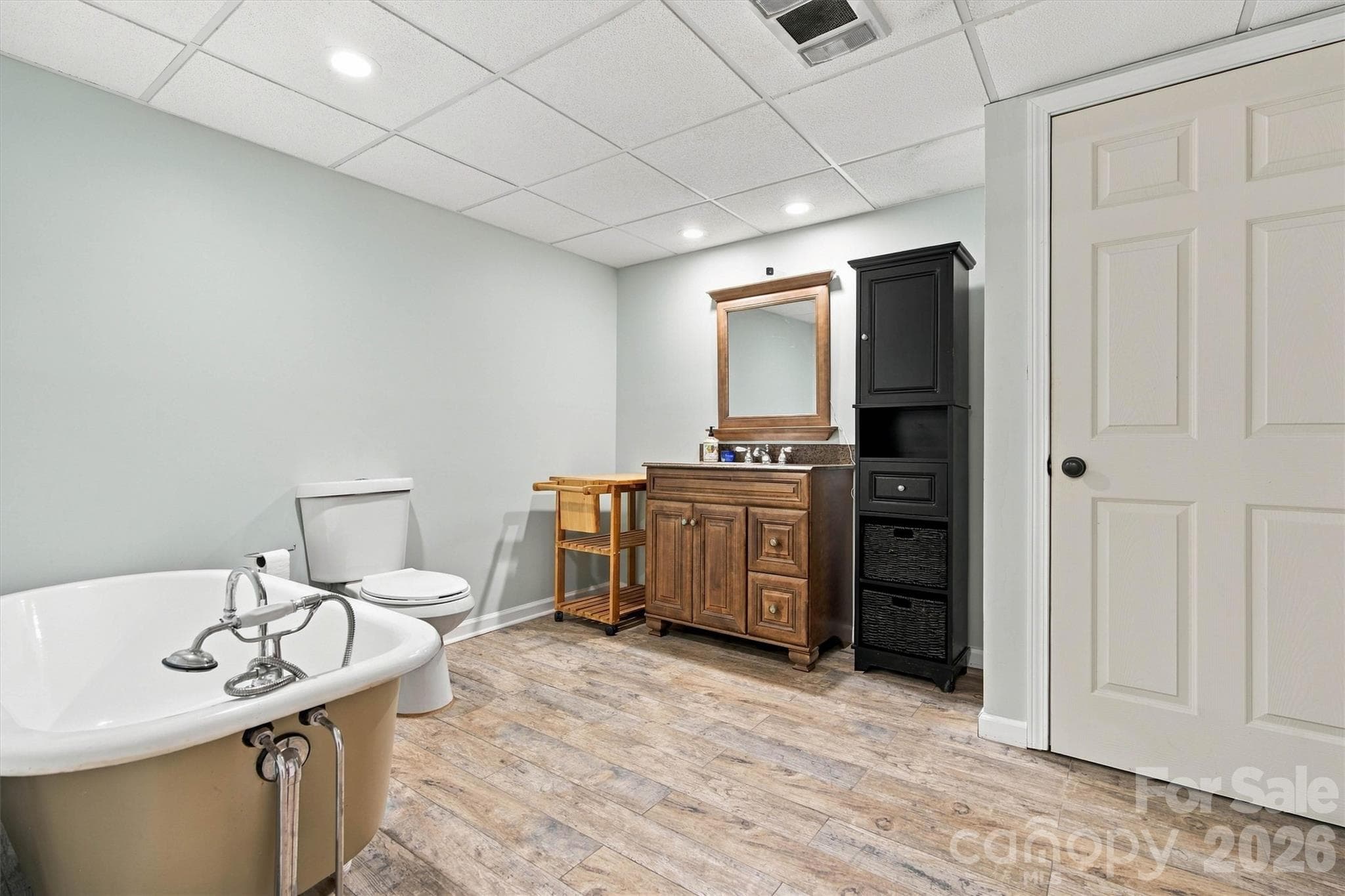 Single Family Residence at 4858 Elmhurst Drive NE, Hickory, photo 37 of 46
