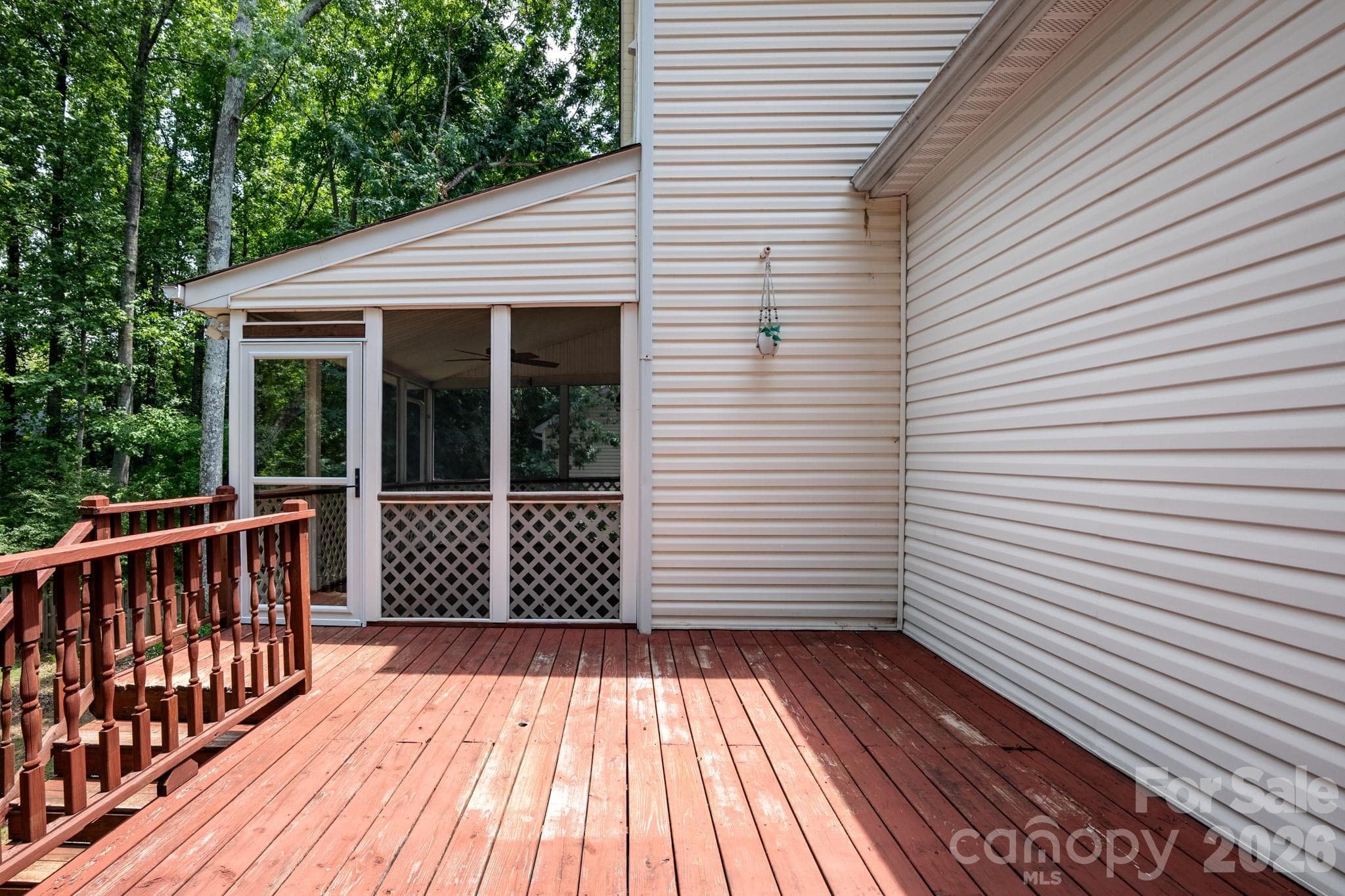 Single Family Residence at 9406 Golden Pond Drive, Huntersville, photo 17 of 37