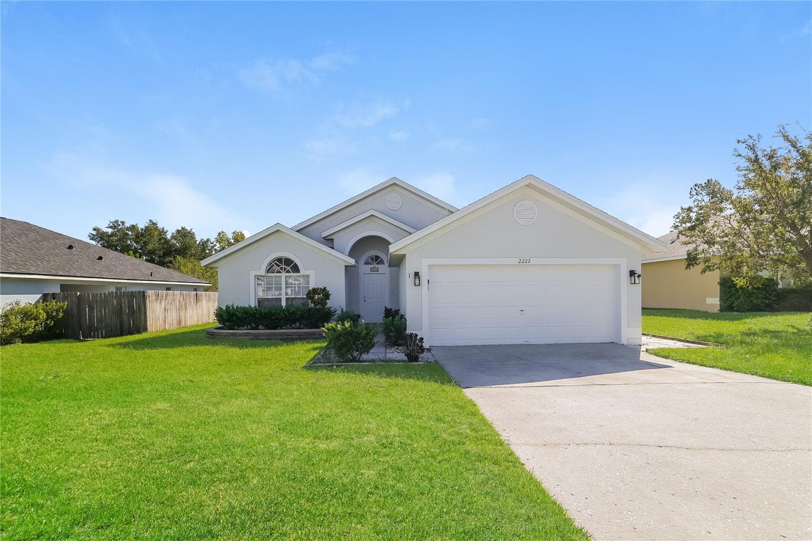 2222 MAJESTIC EAGLE CIR