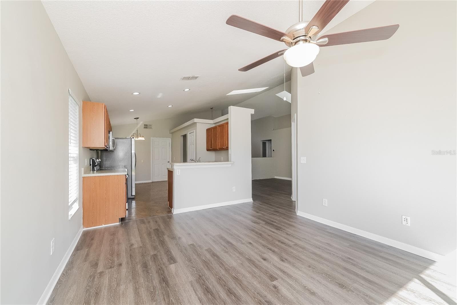Single Family Residence at 2222 MAJESTIC EAGLE CIR, CLERMONT, photo 5 of 15