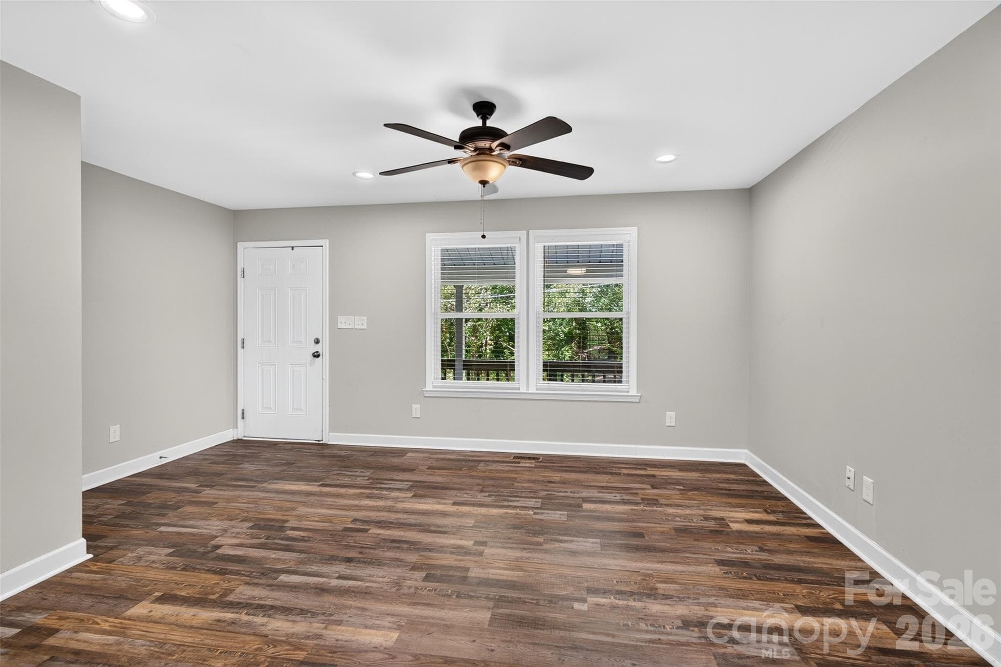 Main living area - 3812 Branding Iron Drive, Gastonia