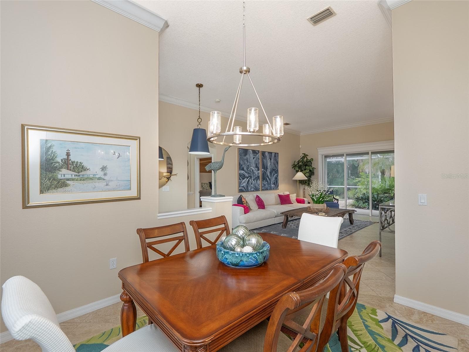 Single Family Residence at 872 CLEAR LAKE DR, ENGLEWOOD, photo 10 of 62