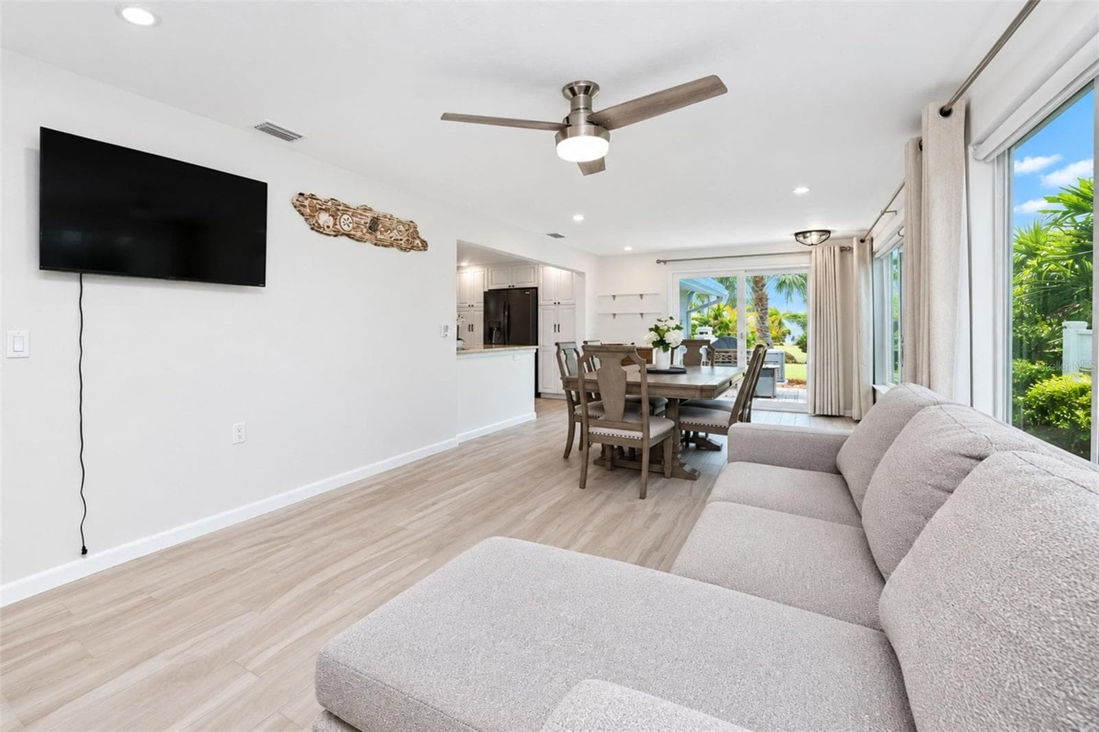 Condominium at 1 OAKWOOD DR N #1, ENGLEWOOD, photo 16 of 100