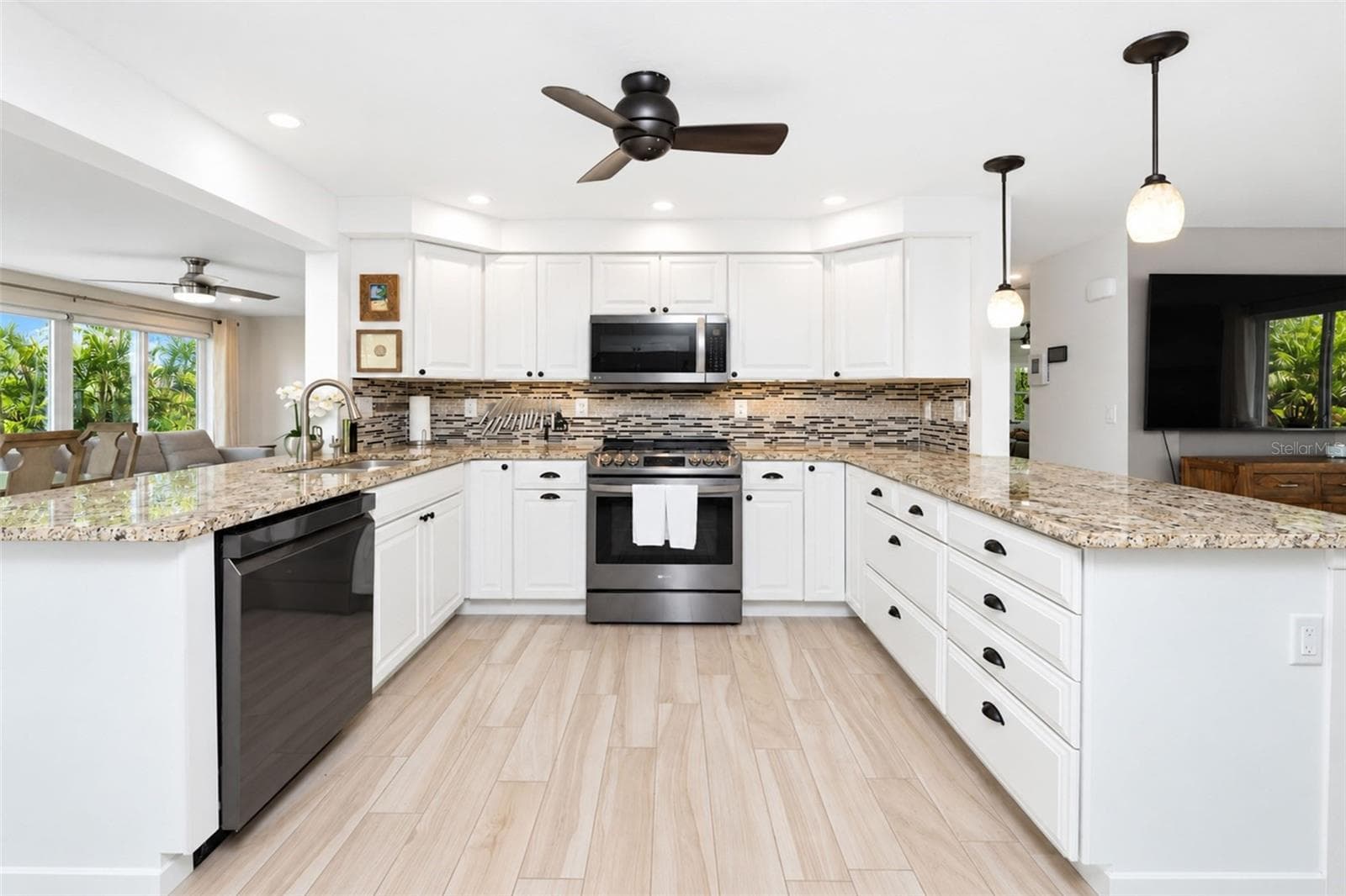 Condominium at 1 OAKWOOD DR N #1, ENGLEWOOD, photo 23 of 100