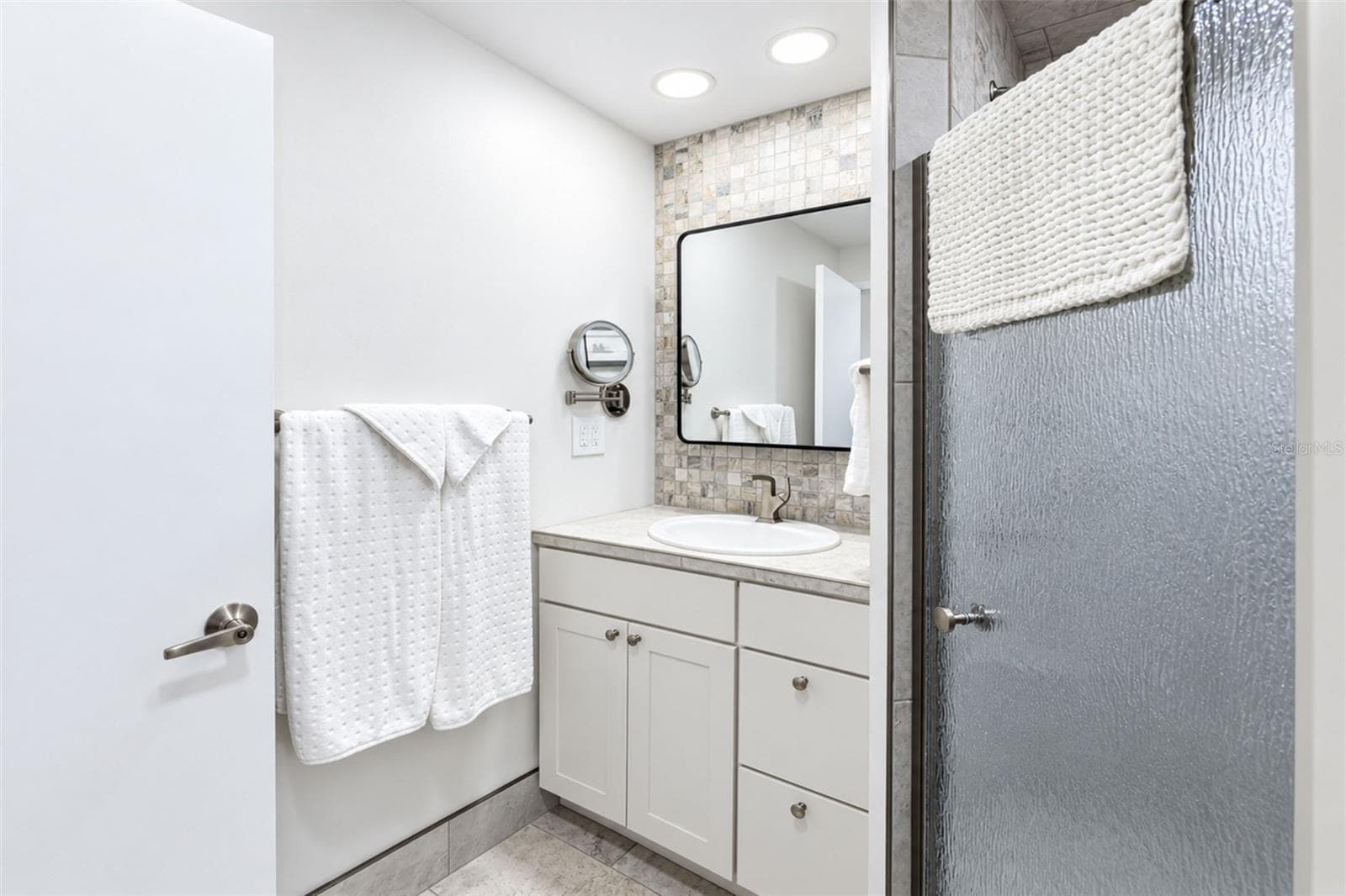 Condominium at 1 OAKWOOD DR N #1, ENGLEWOOD, photo 48 of 100
