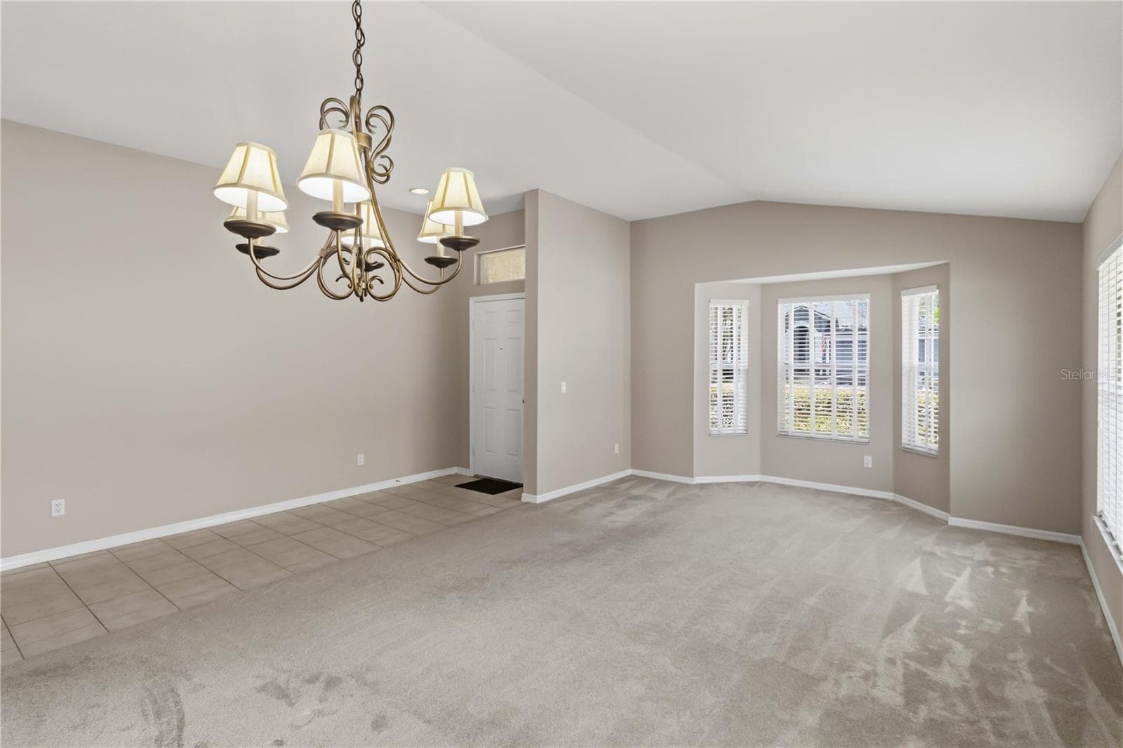 Single Family Residence at 1123 LUMSDEN POINTE BLVD, VALRICO, photo 4 of 35
