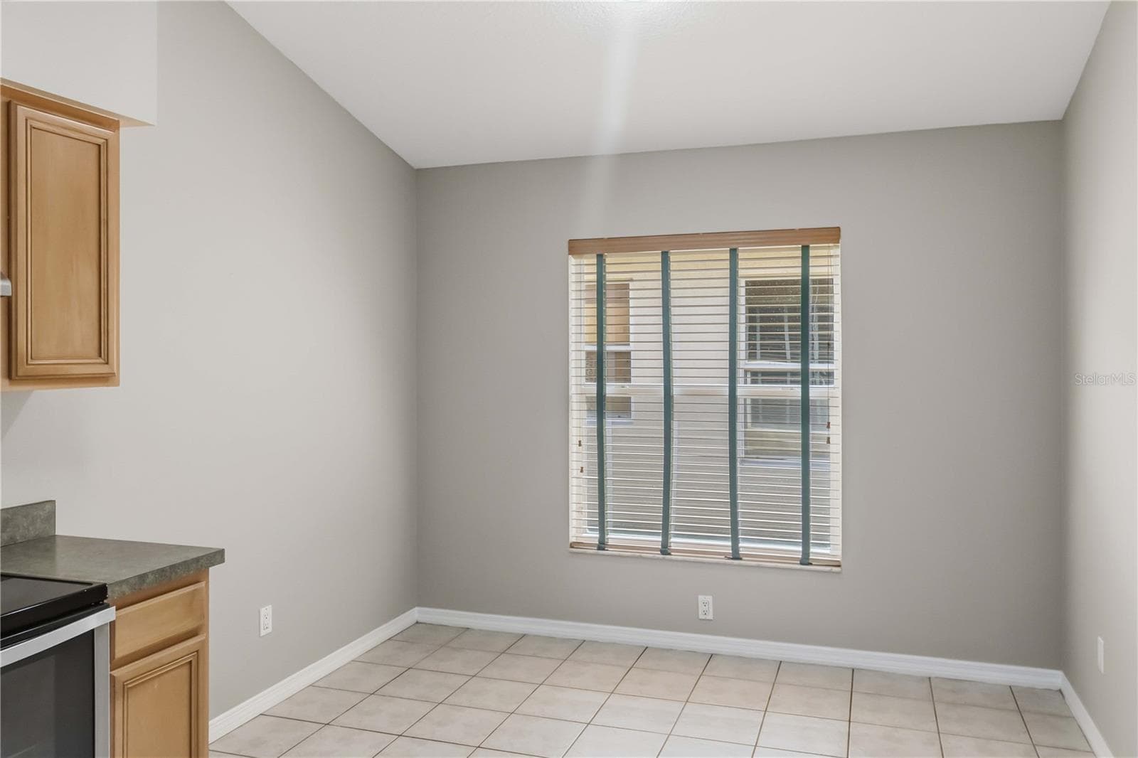 Single Family Residence at 1123 LUMSDEN POINTE BLVD, VALRICO, photo 9 of 35