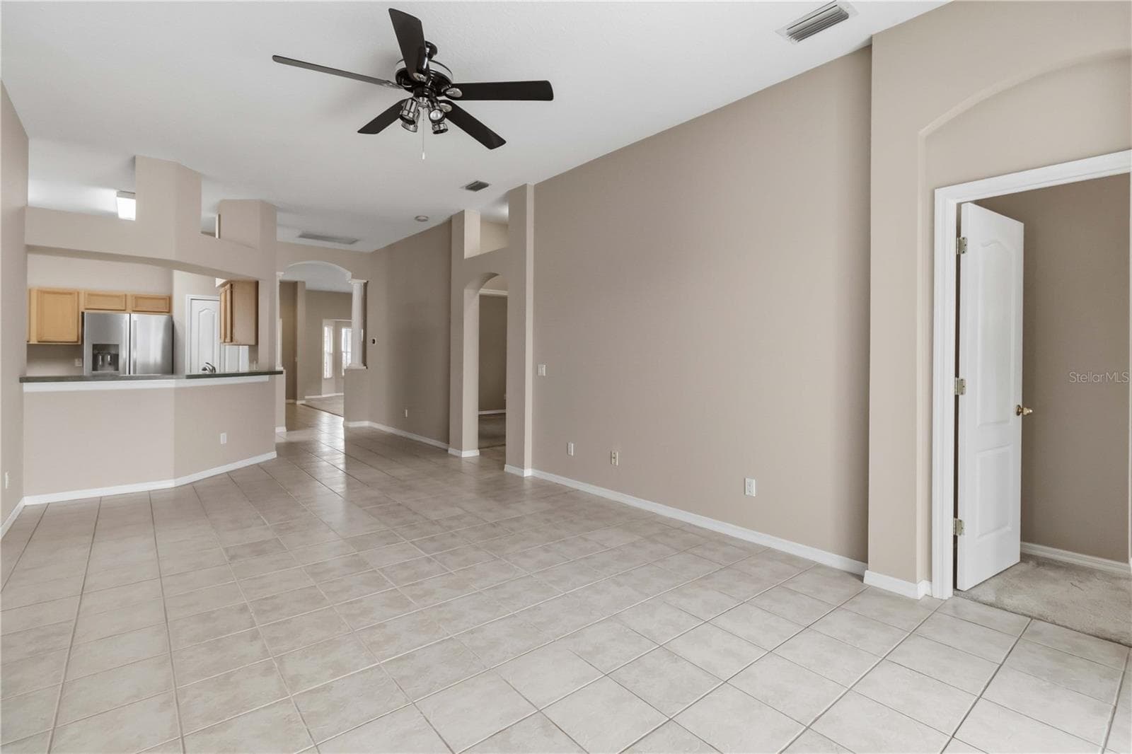 Single Family Residence at 1123 LUMSDEN POINTE BLVD, VALRICO, photo 12 of 35
