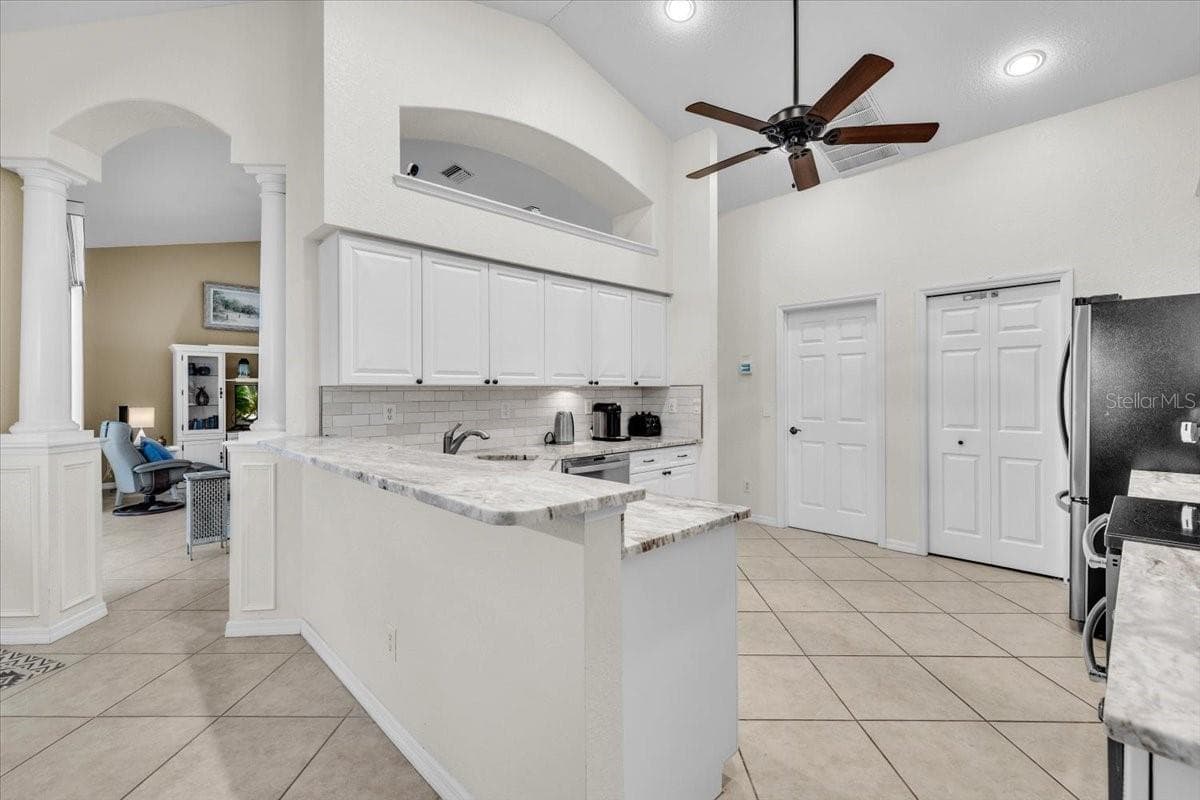 Single Family Residence at 12 TOURNAMENT RD, ROTONDA WEST, photo 29 of 86