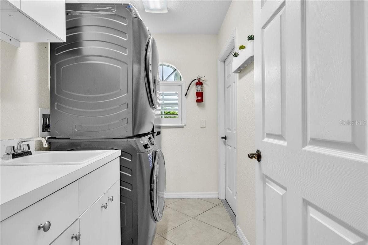 Single Family Residence at 12 TOURNAMENT RD, ROTONDA WEST, photo 62 of 86
