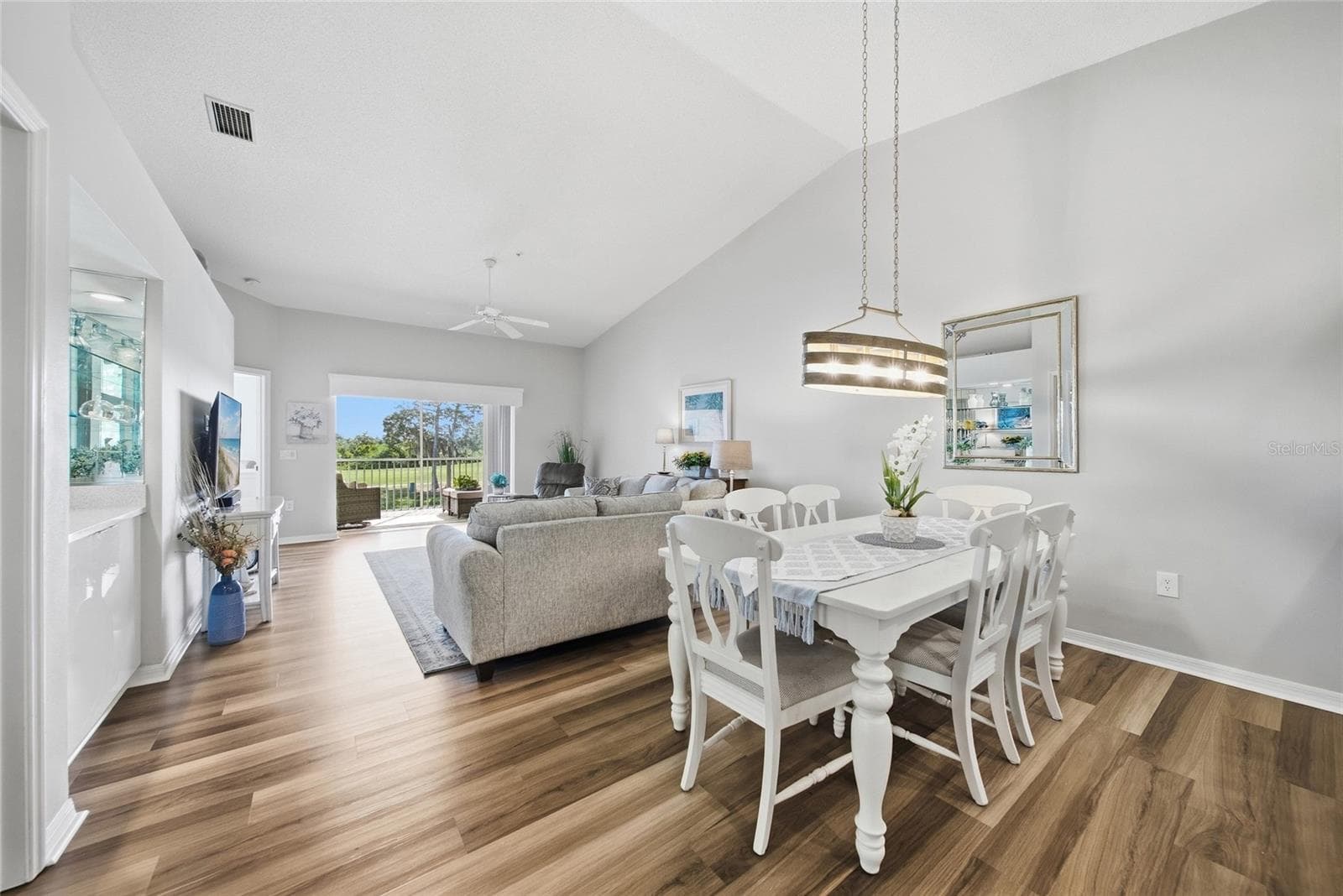 Condominium at 5231 MAHOGANY RUN AVE #321, SARASOTA, photo 3 of 39