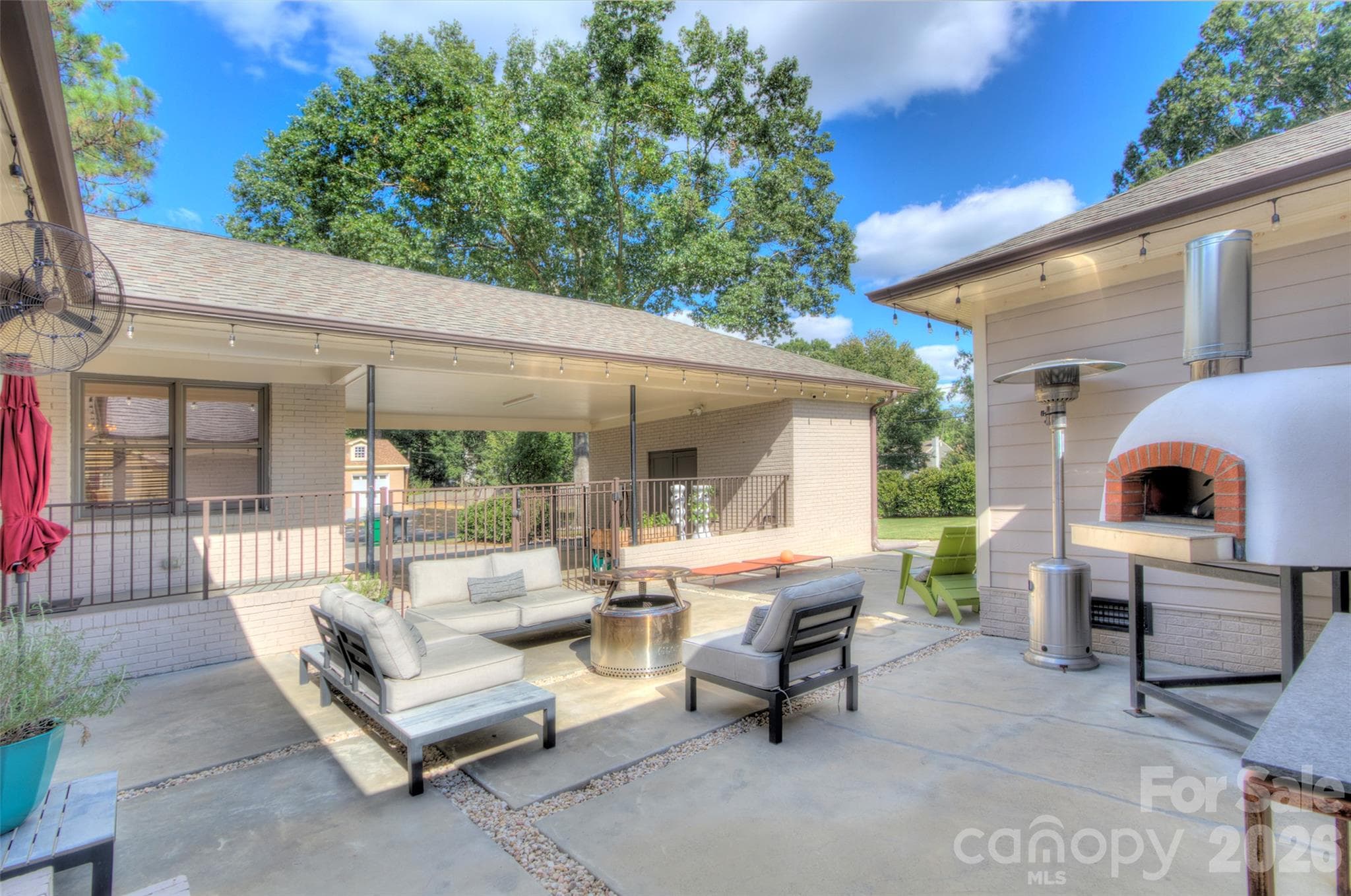 Single Family Residence at 1230 Redcoat Drive, Charlotte, photo 28 of 34