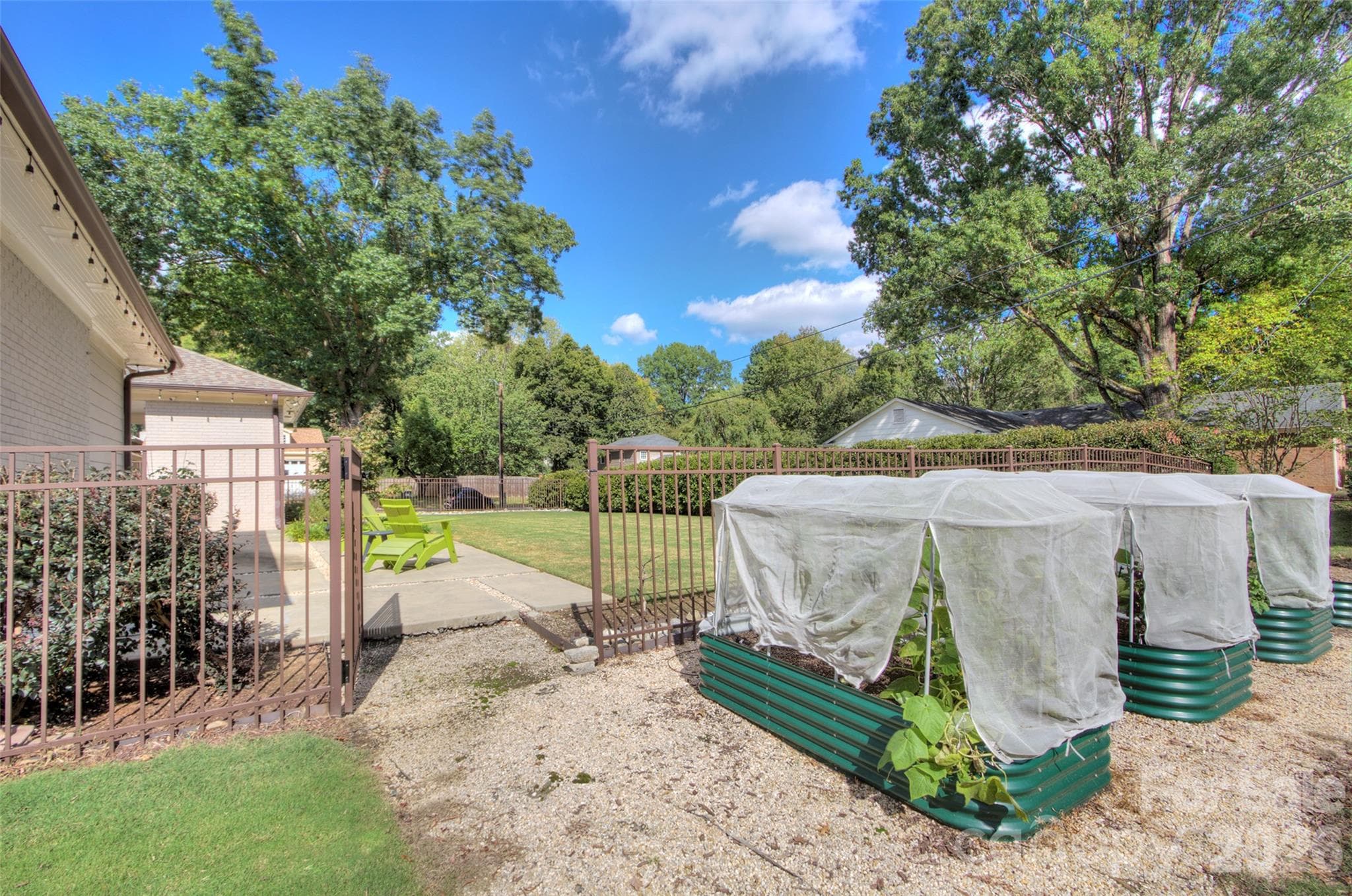 Single Family Residence at 1230 Redcoat Drive, Charlotte, photo 33 of 34