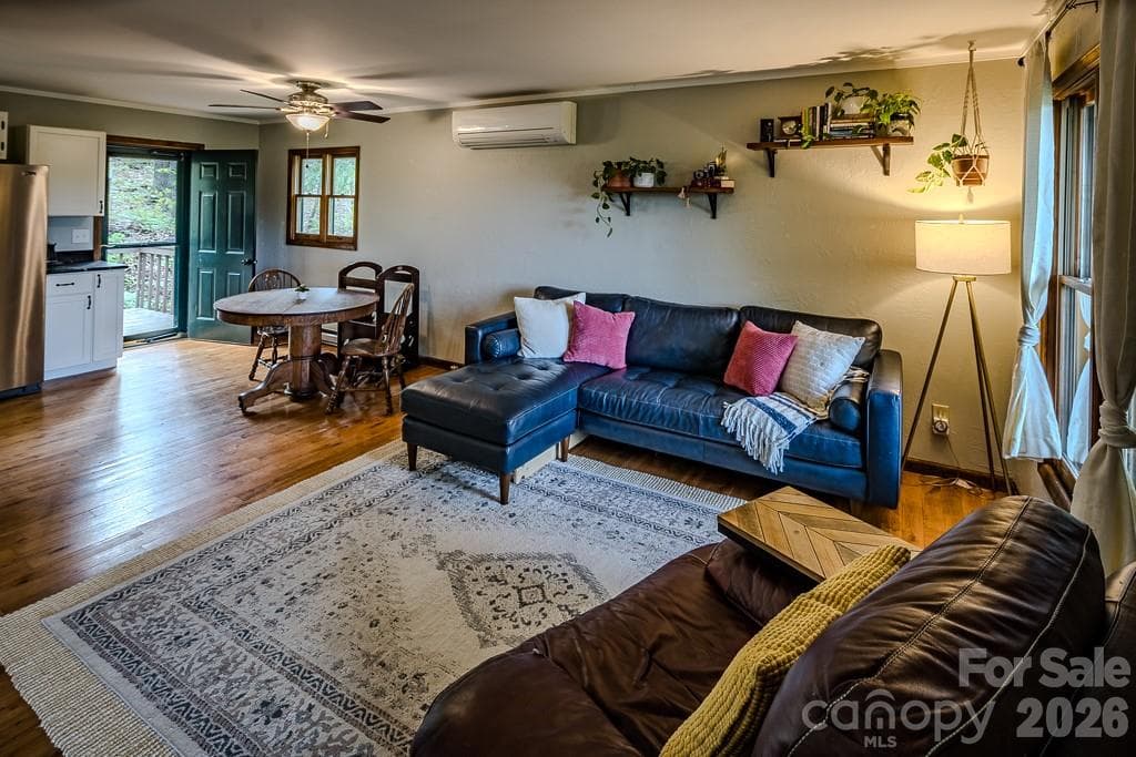 Single Family Residence at 460 Harley Perry Road, Zionville, photo 9 of 45