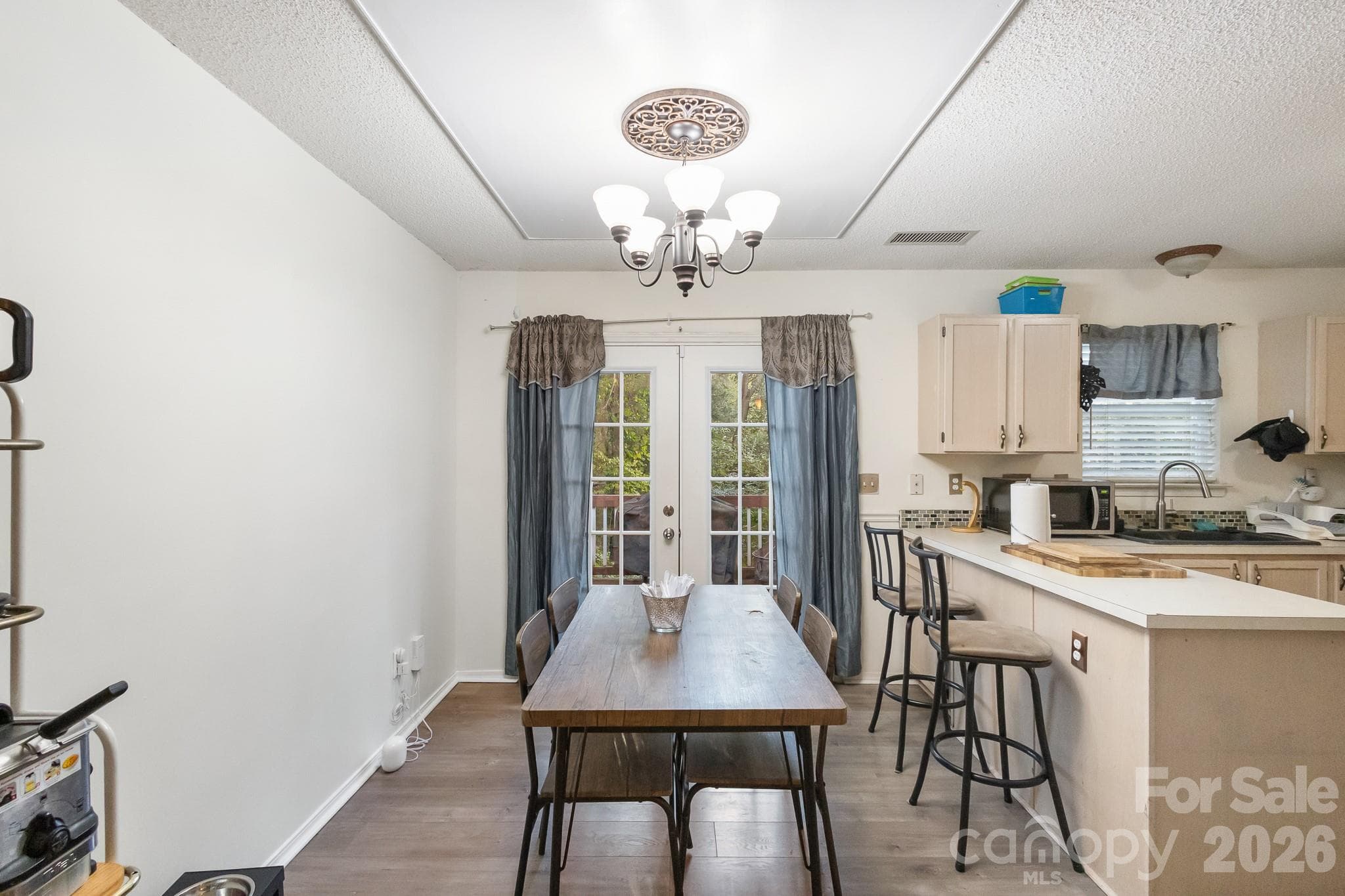 Single Family Residence at 3081 Parade Lane SW, Concord, photo 10 of 32