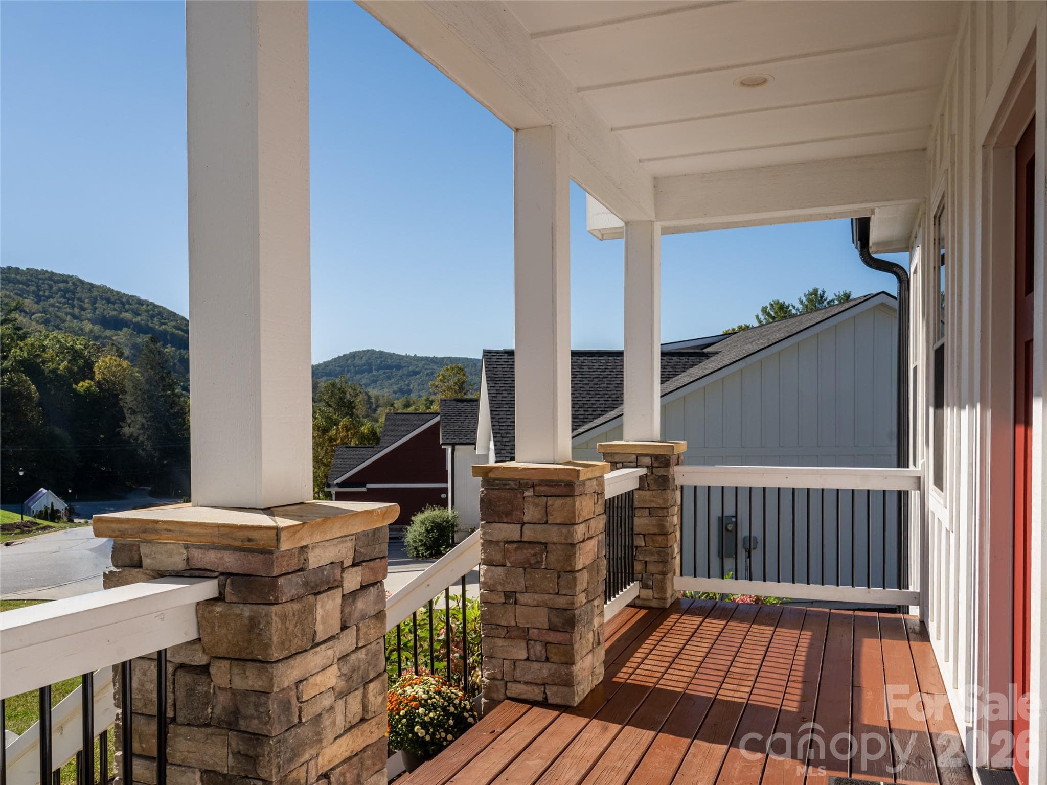 Single Family Residence at 103 Hayes Ridge Lane, Mills River, photo 3 of 48