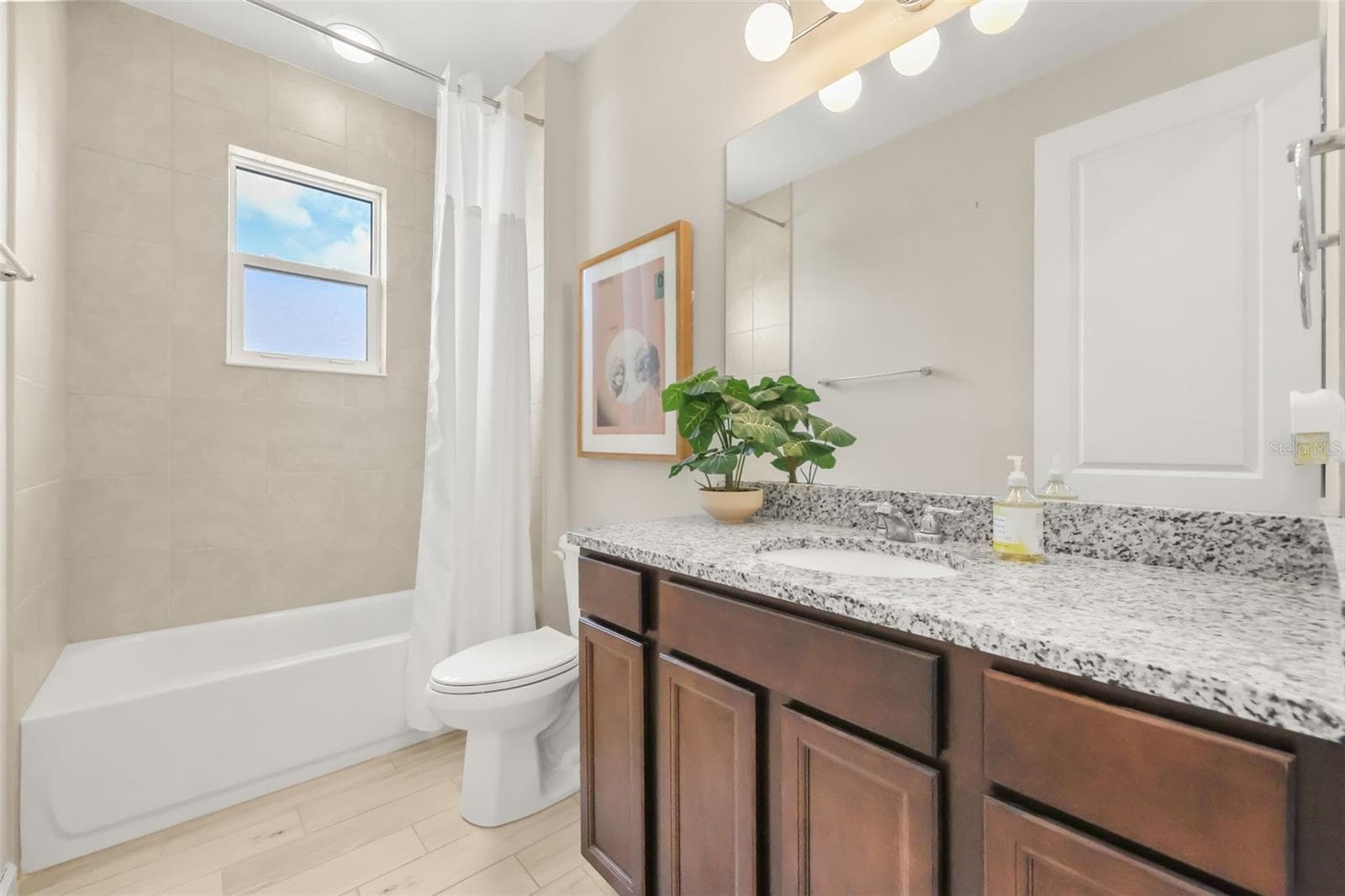 Single Family Residence at 255 NORTHCOTE CT, DELAND, photo 30 of 52