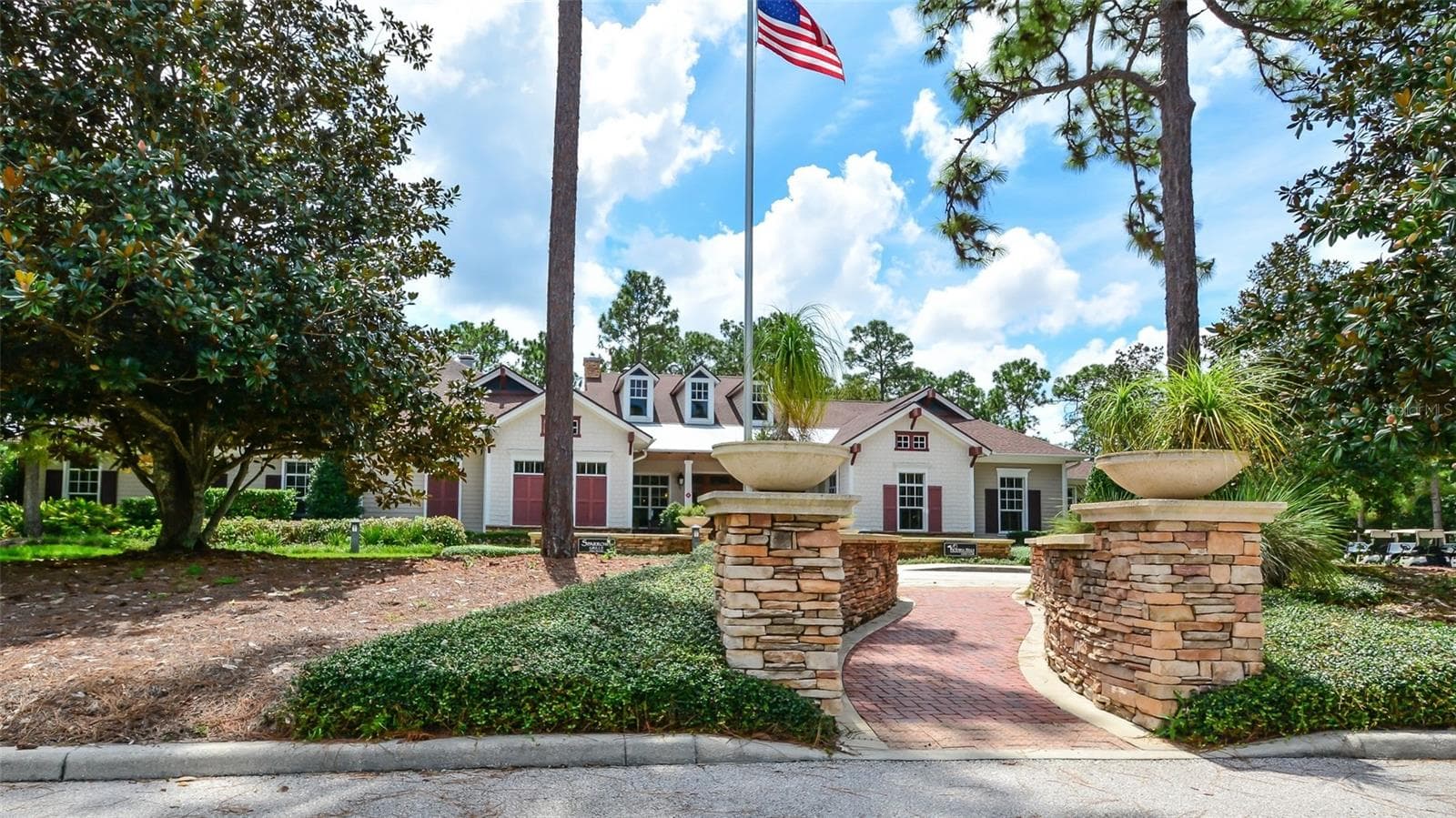 Single Family Residence at 255 NORTHCOTE CT, DELAND, photo 38 of 52
