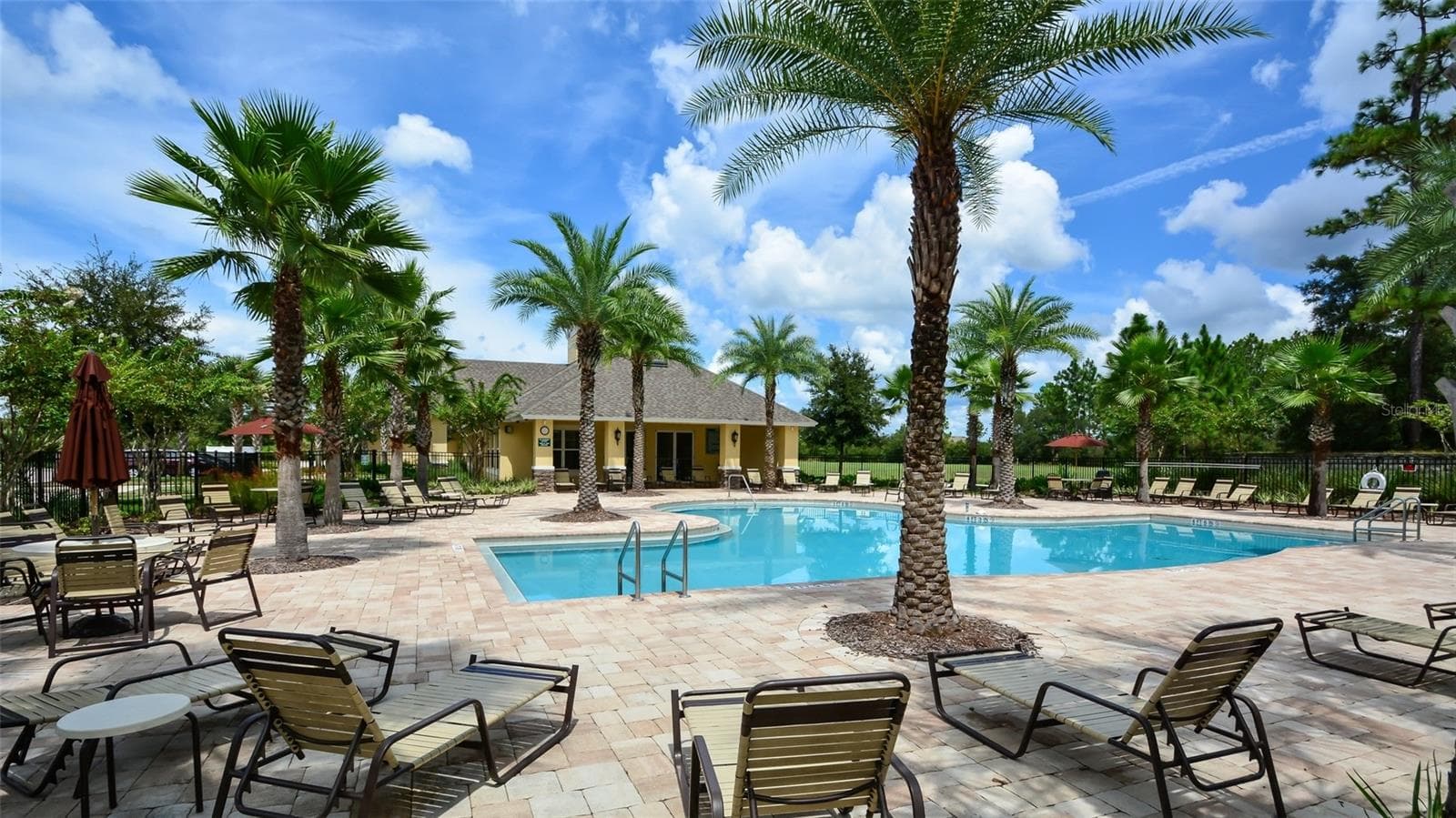 Single Family Residence at 255 NORTHCOTE CT, DELAND, photo 42 of 52