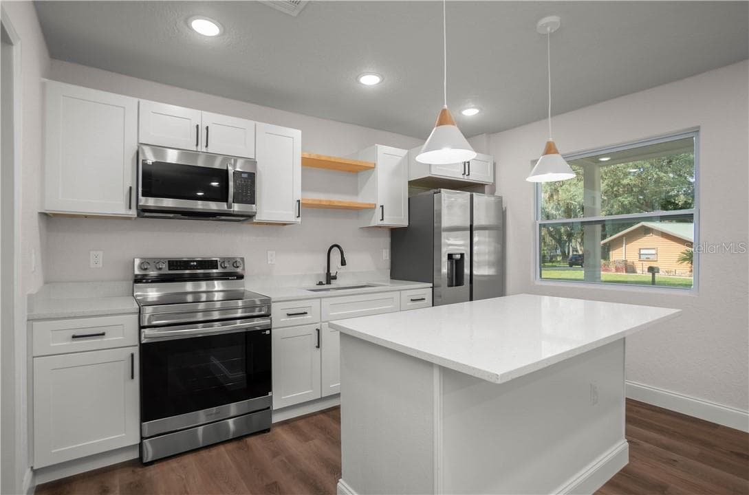 Single Family Residence at 221 S Raven TER, INVERNESS FL 34450, photo 11 of 34