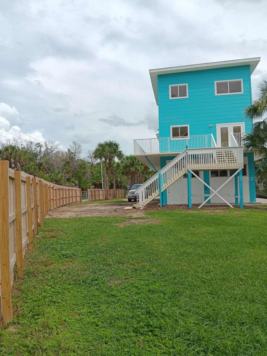 Single Family Residence at 1334 OSOWAW BLVD, SPRING HILL, photo 6 of 24