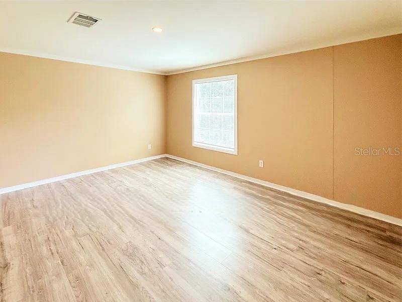 Manufactured Home at 8143 TEXAS ST, JACKSONVILLE, photo 12 of 22