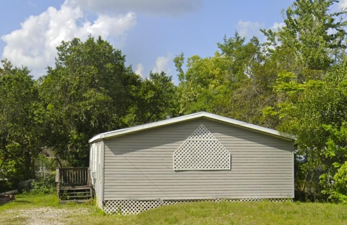 Manufactured Home at 8143 TEXAS ST, JACKSONVILLE, photo 17 of 22