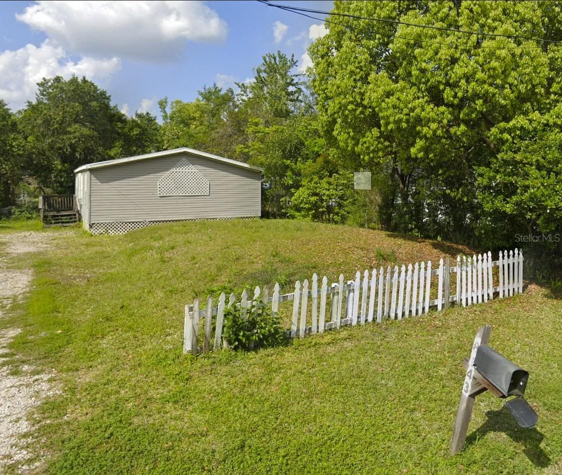 Manufactured Home at 8143 TEXAS ST, JACKSONVILLE, photo 18 of 22