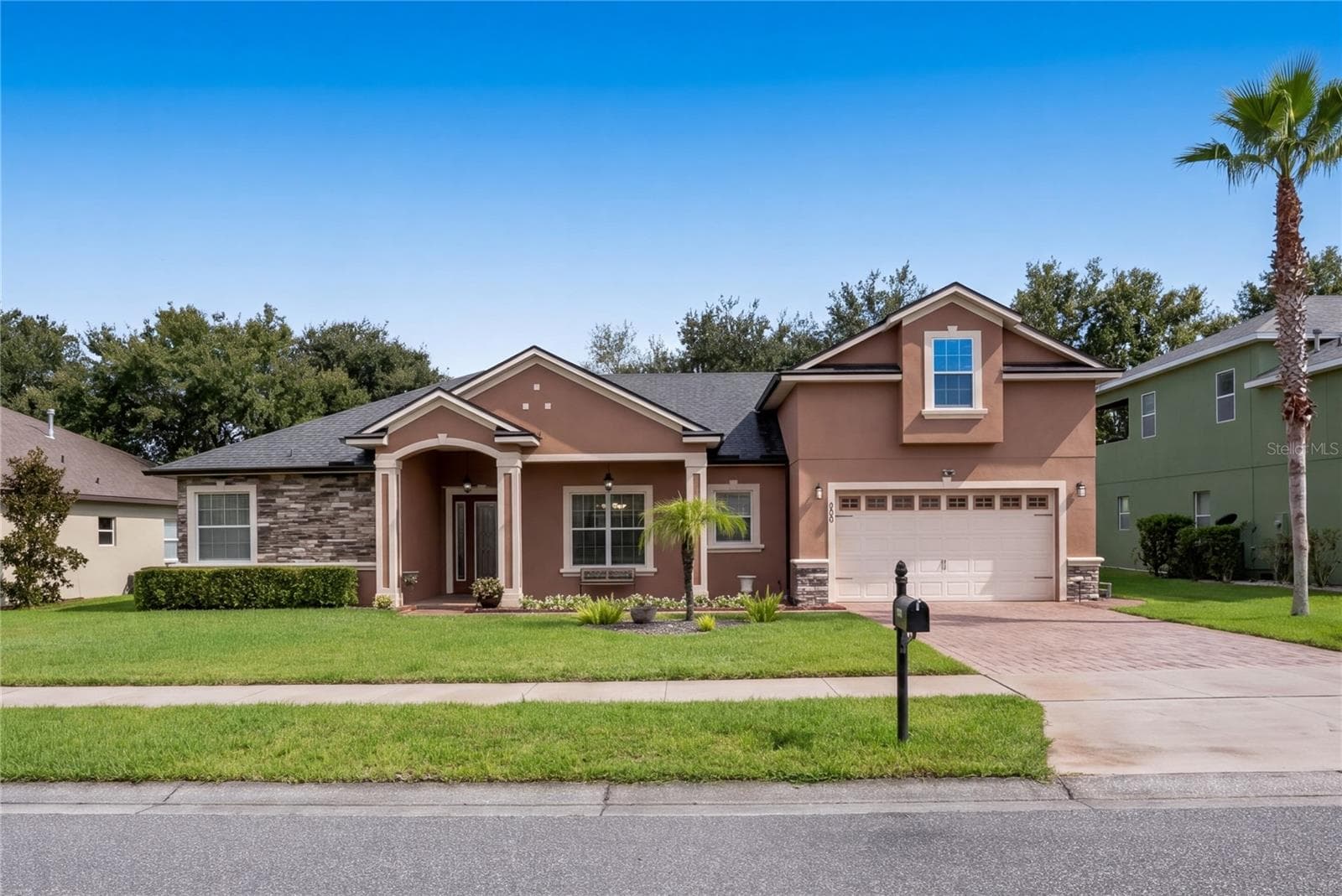 204 SHADY HEATHER LN