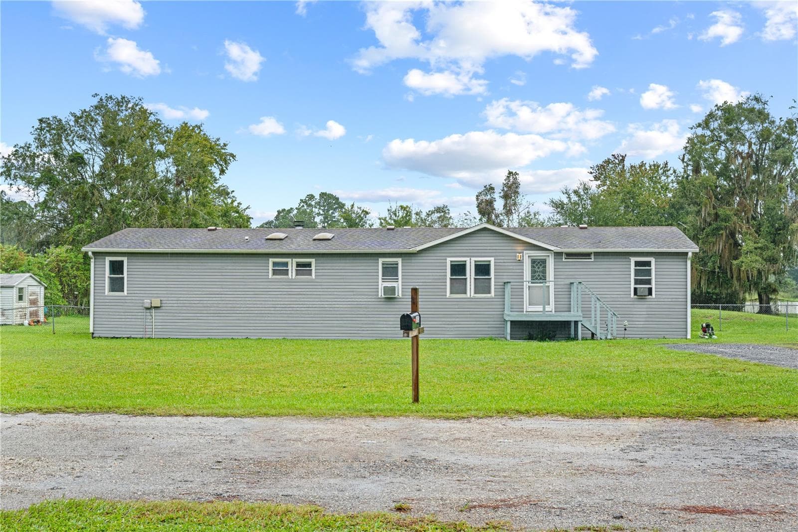 1903 ALTO LN