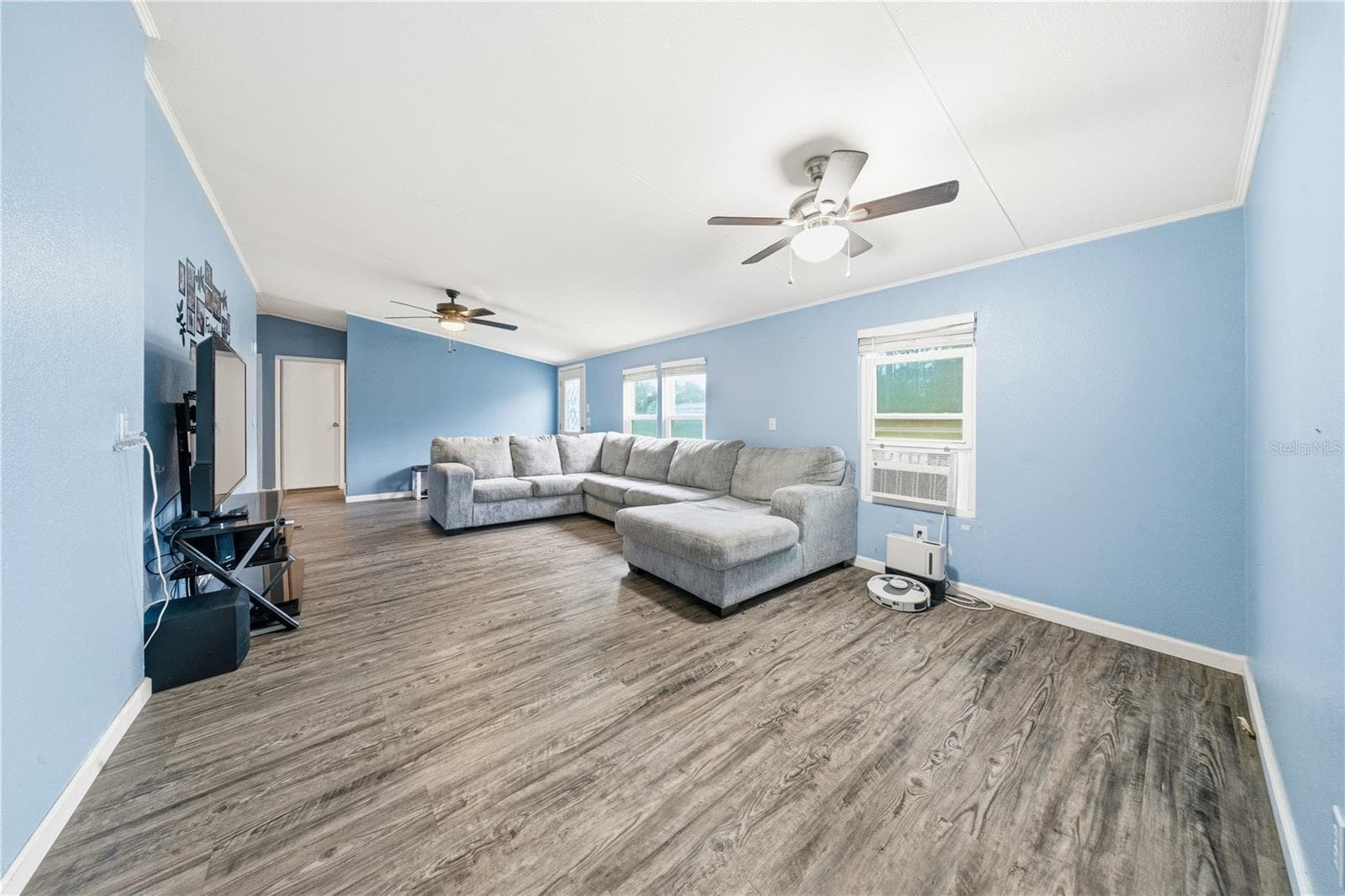 Single Family Residence at 1903 ALTO LN, LUTZ, photo 4 of 30