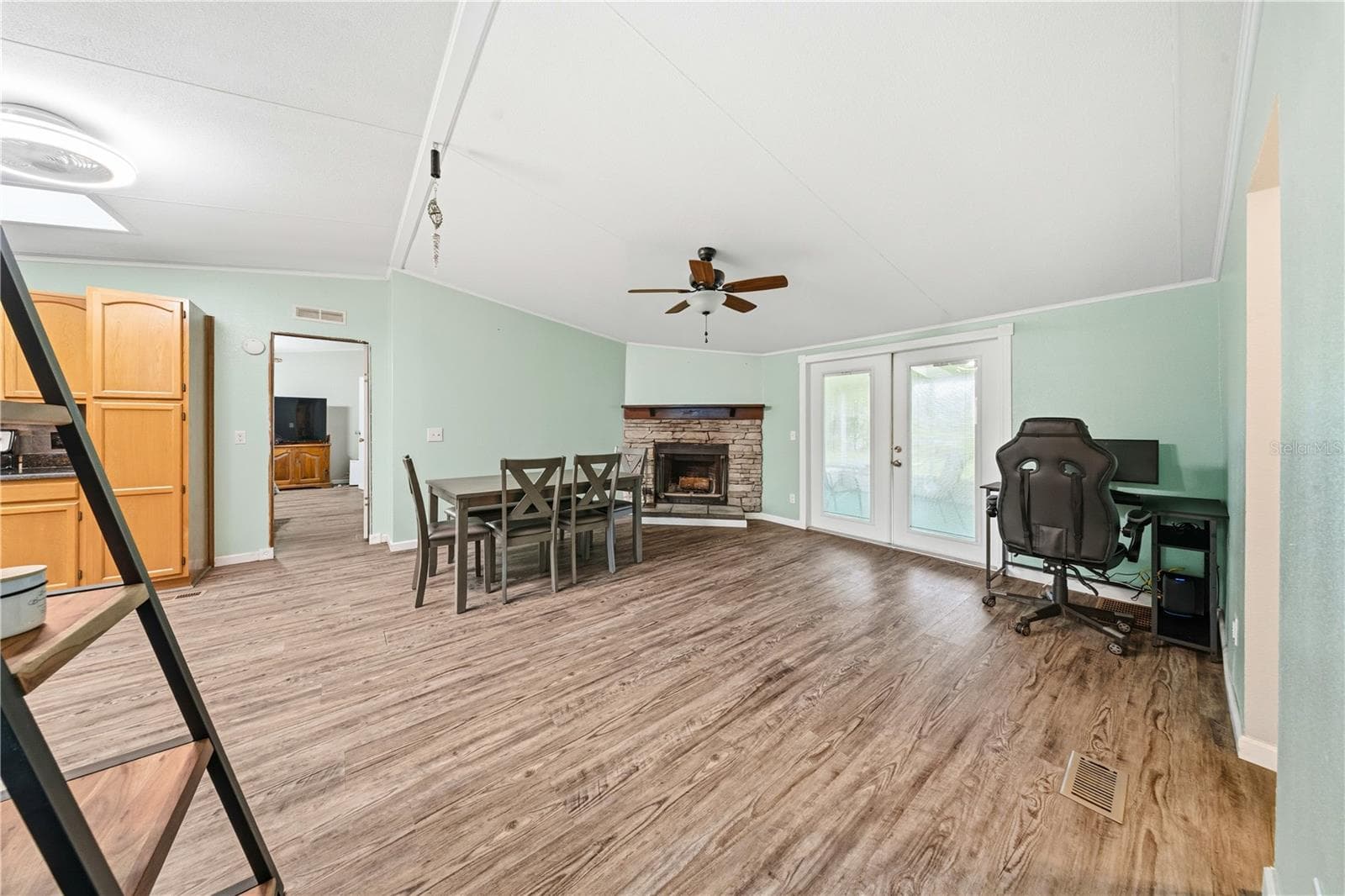 Single Family Residence at 1903 ALTO LN, LUTZ, photo 6 of 30