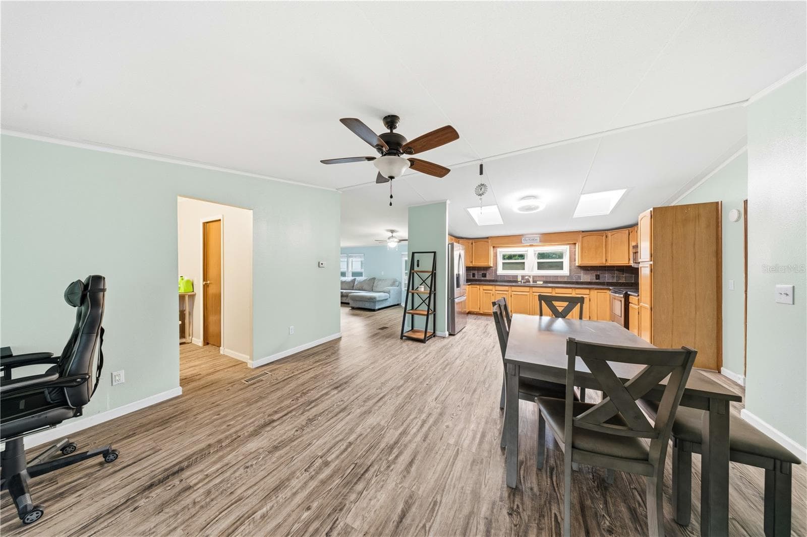Single Family Residence at 1903 ALTO LN, LUTZ, photo 7 of 30
